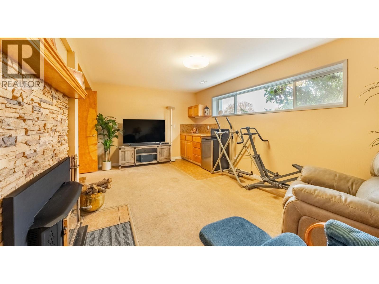 2323 Birch Street, Creston, British Columbia  V0B 1G0 - Photo 41 - 10379551