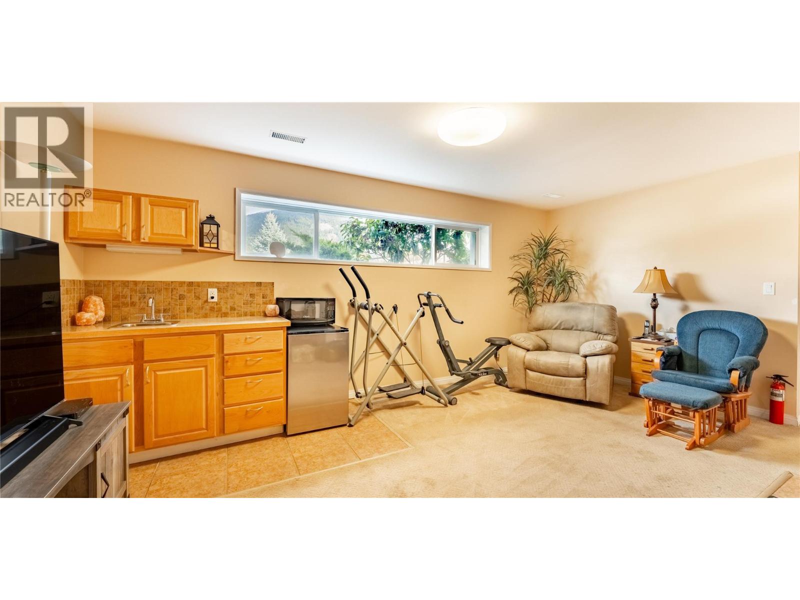 2323 Birch Street, Creston, British Columbia  V0B 1G0 - Photo 42 - 10379551