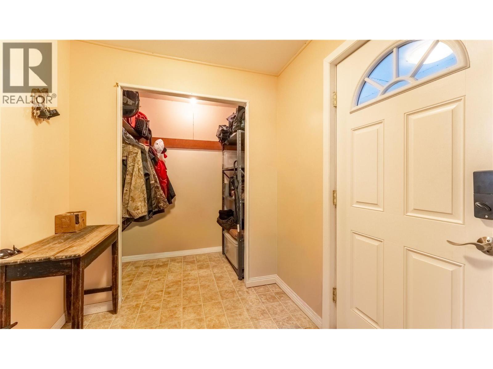 2323 Birch Street, Creston, British Columbia  V0B 1G0 - Photo 44 - 10379551