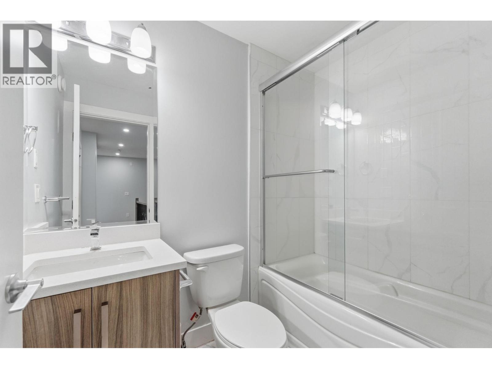 722 Coopland Crescent Unit# 2, Kelowna, British Columbia  V1Y 2V1 - Photo 22 - 10379010