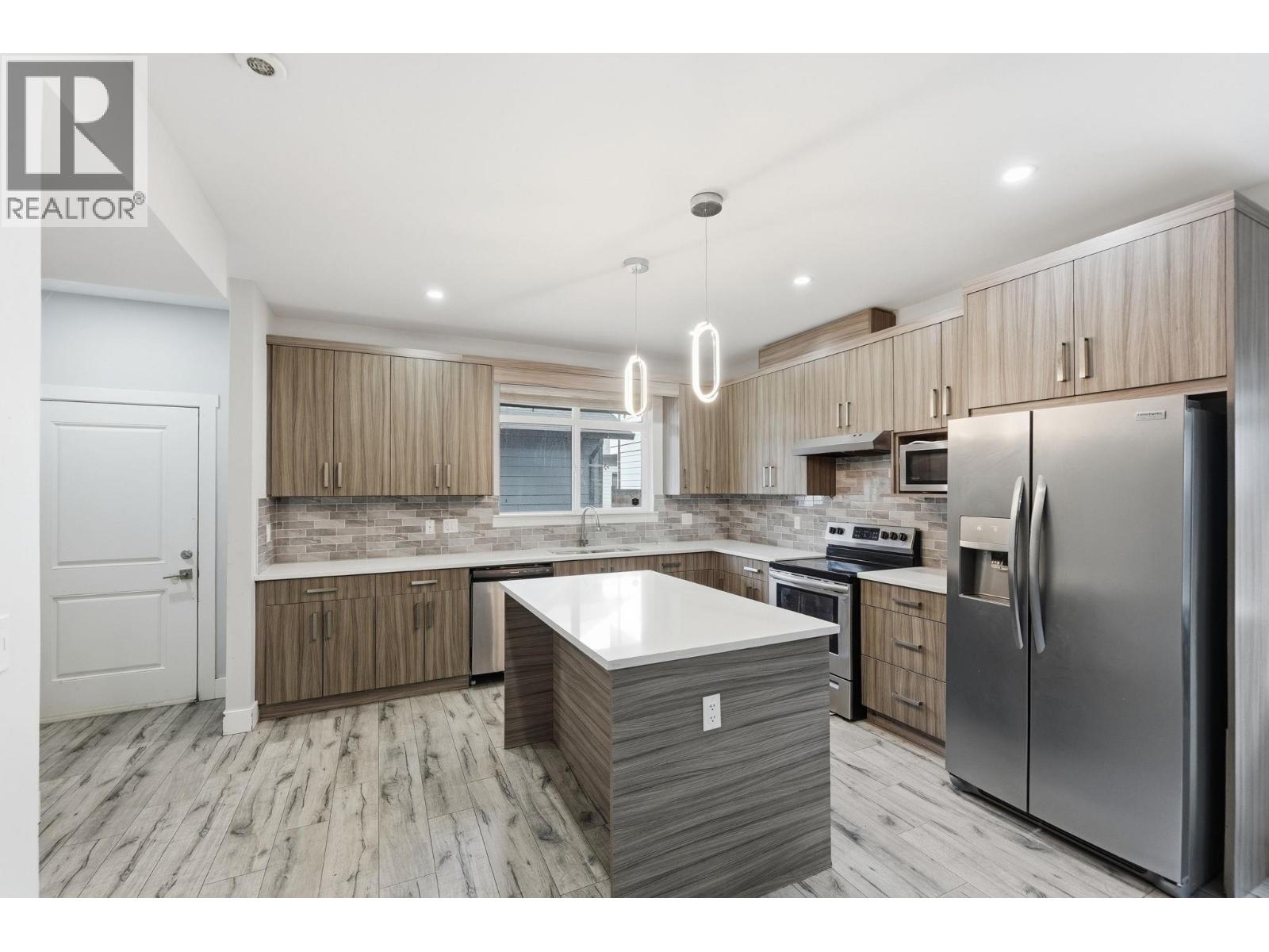 722 Coopland Crescent Unit# 2, Kelowna, British Columbia  V1Y 2V1 - Photo 5 - 10379010