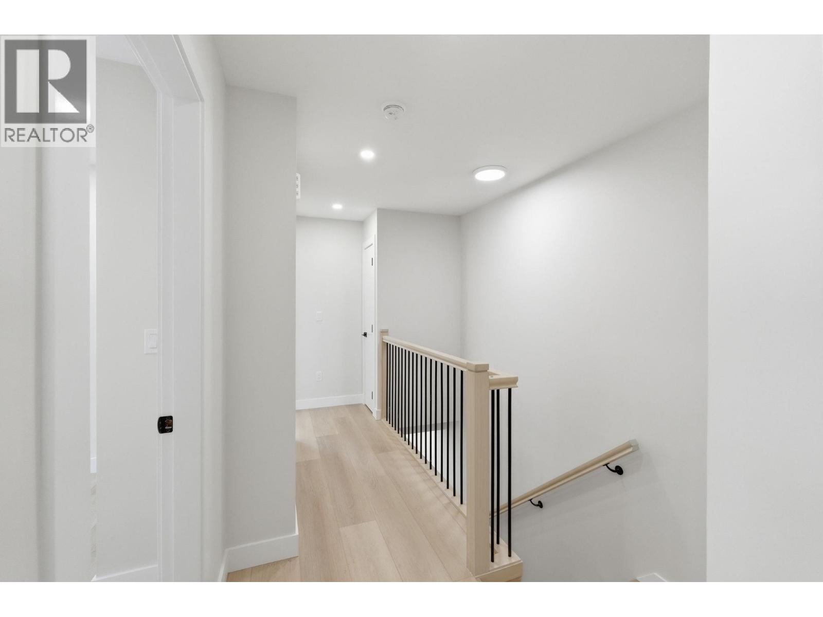 722 Coopland Crescent Unit# 4, Kelowna, British Columbia  V1Y 2V1 - Photo 16 - 10378986
