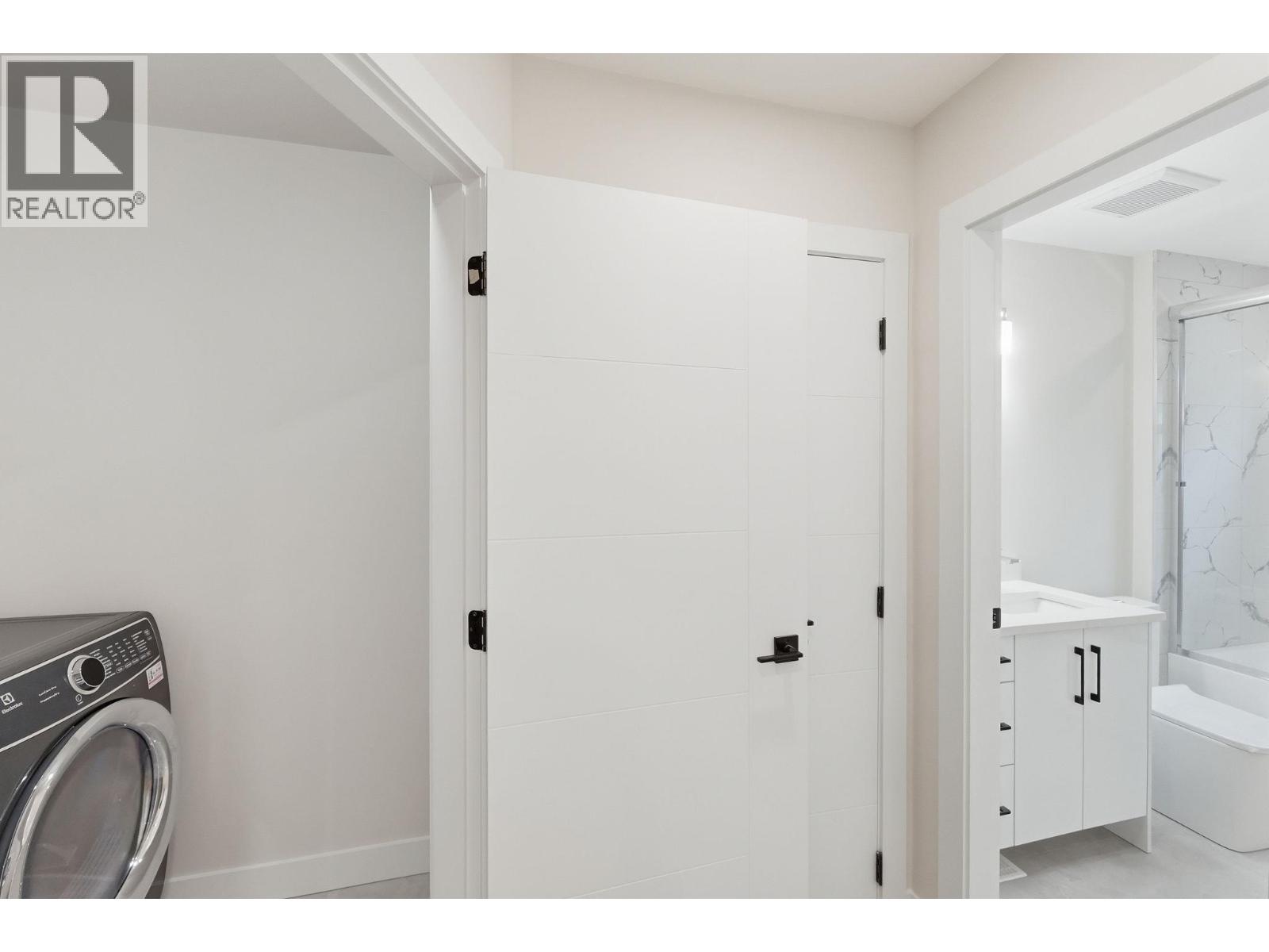 722 Coopland Crescent Unit# 4, Kelowna, British Columbia  V1Y 2V1 - Photo 20 - 10378986