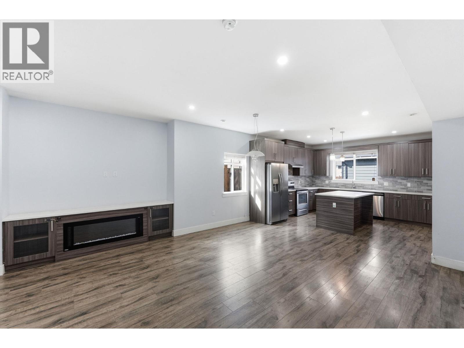 722 Coopland Crescent Unit# 1, Kelowna, British Columbia  V1Y 2V1 - Photo 5 - 10379037
