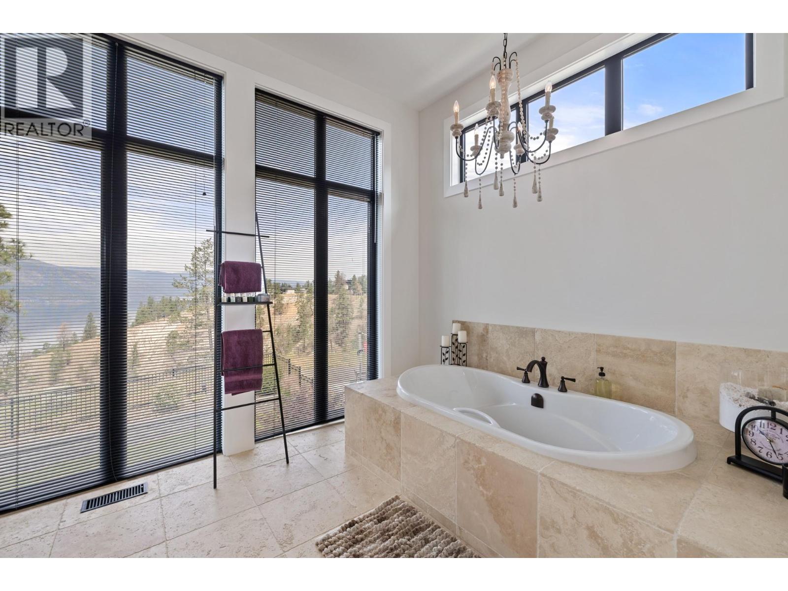 9532 Benchland Drive, Lake Country, British Columbia  V4V 2T4 - Photo 51 - 10379725