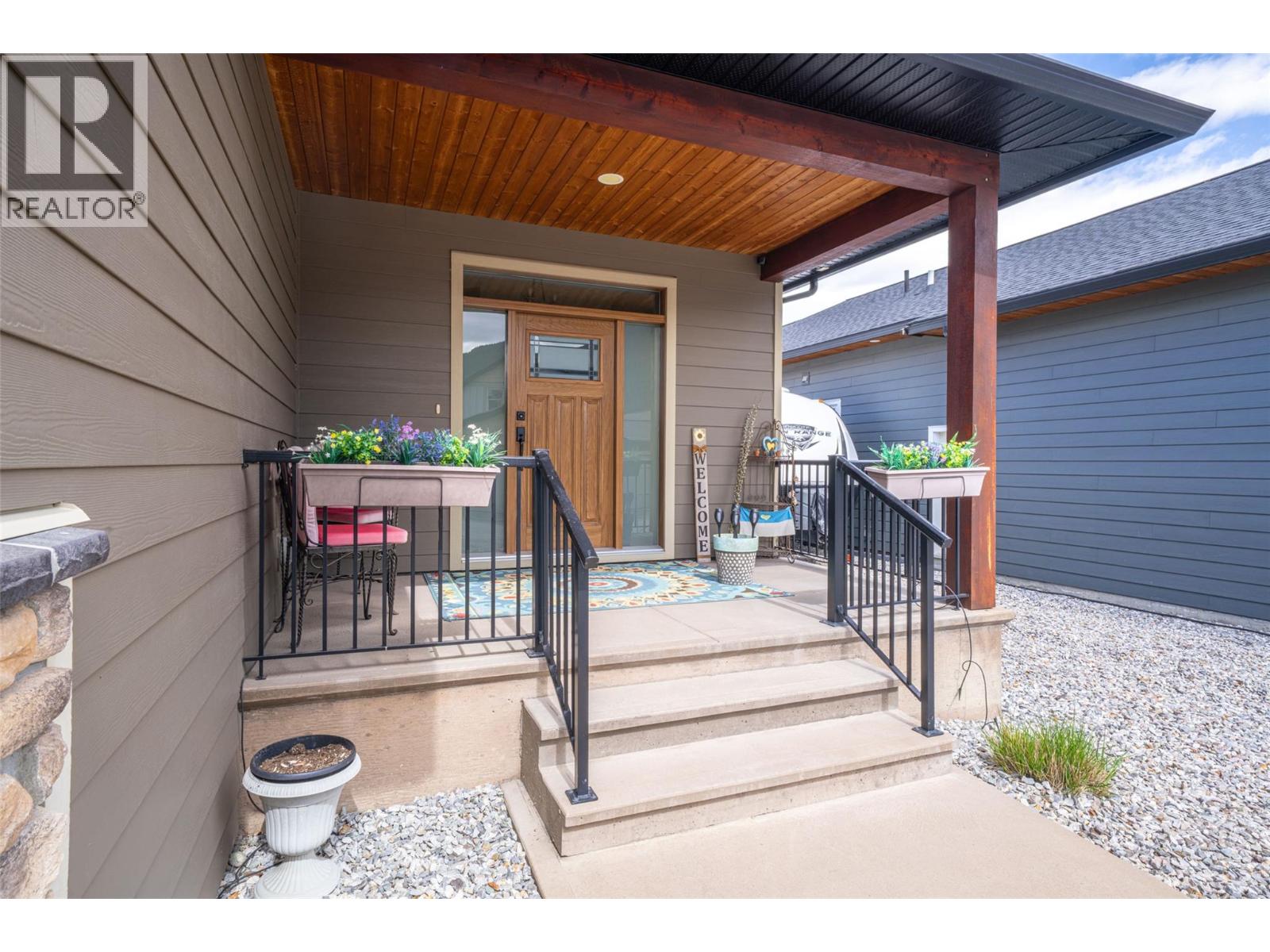 2444 York Avenue Unit# 27, Armstrong, British Columbia  V4Y 0Y3 - Photo 3 - 10379798