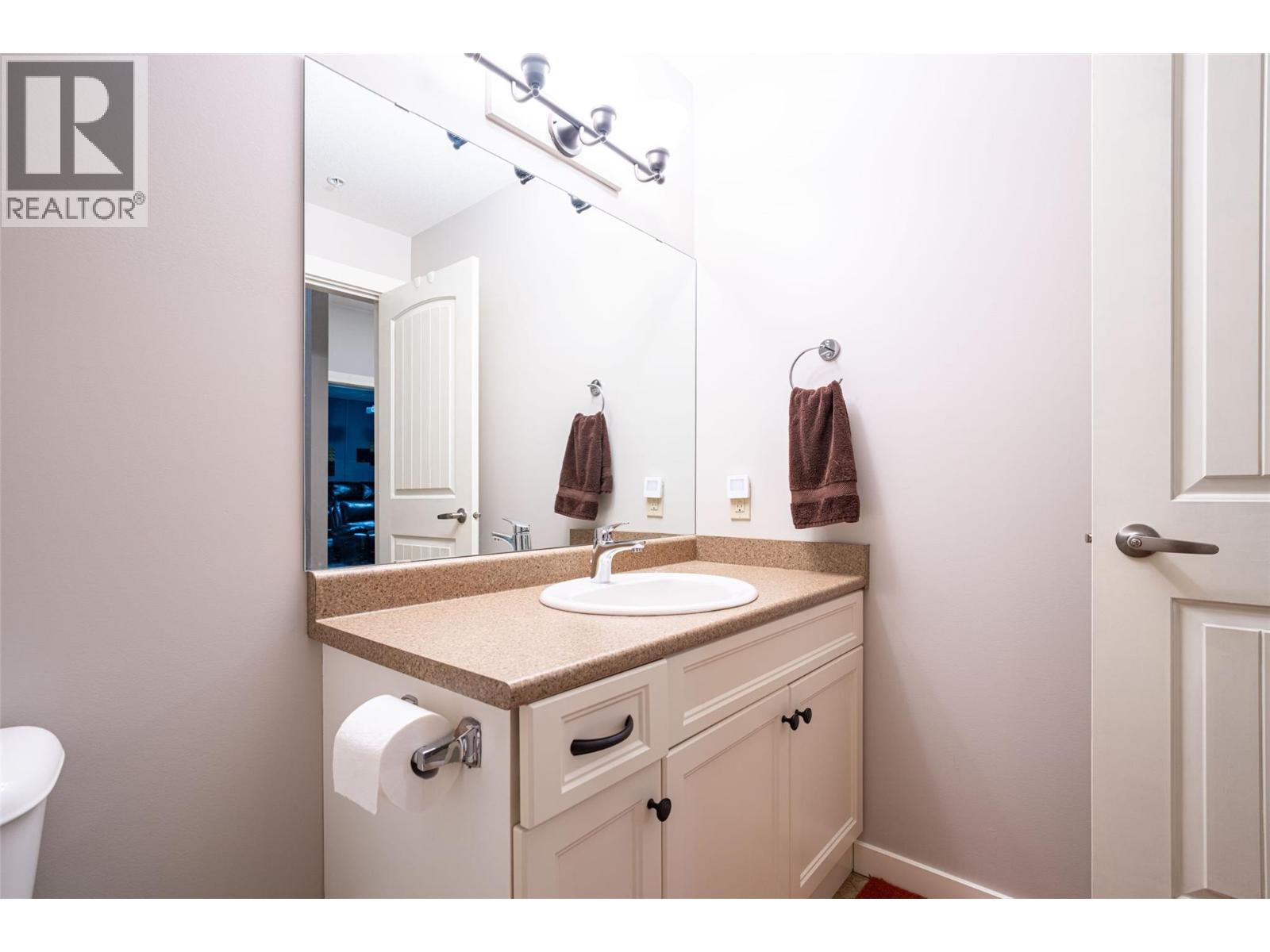 2444 York Avenue Unit# 27, Armstrong, British Columbia  V4Y 0Y3 - Photo 61 - 10379798
