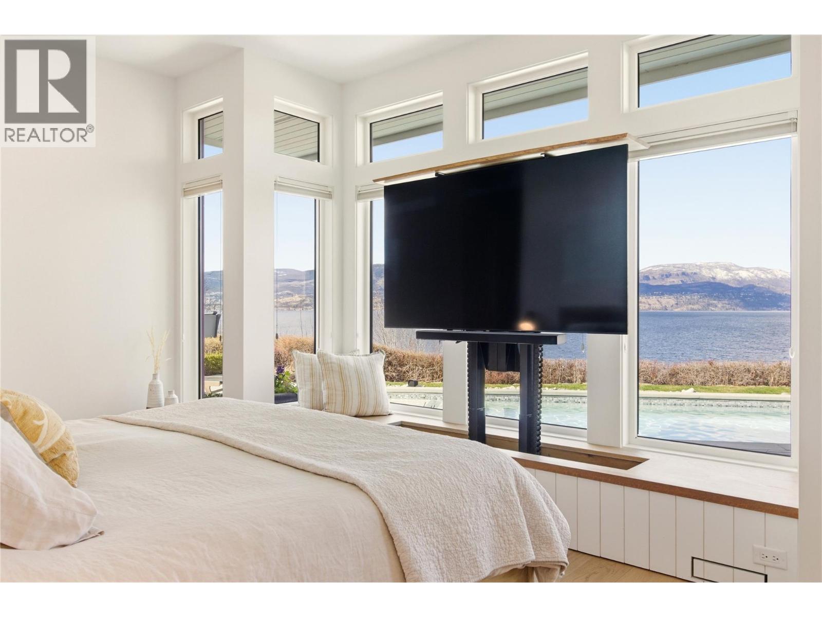 347 Braeloch Road N, Kelowna, British Columbia  V1W 4J2 - Photo 18 - 10379483