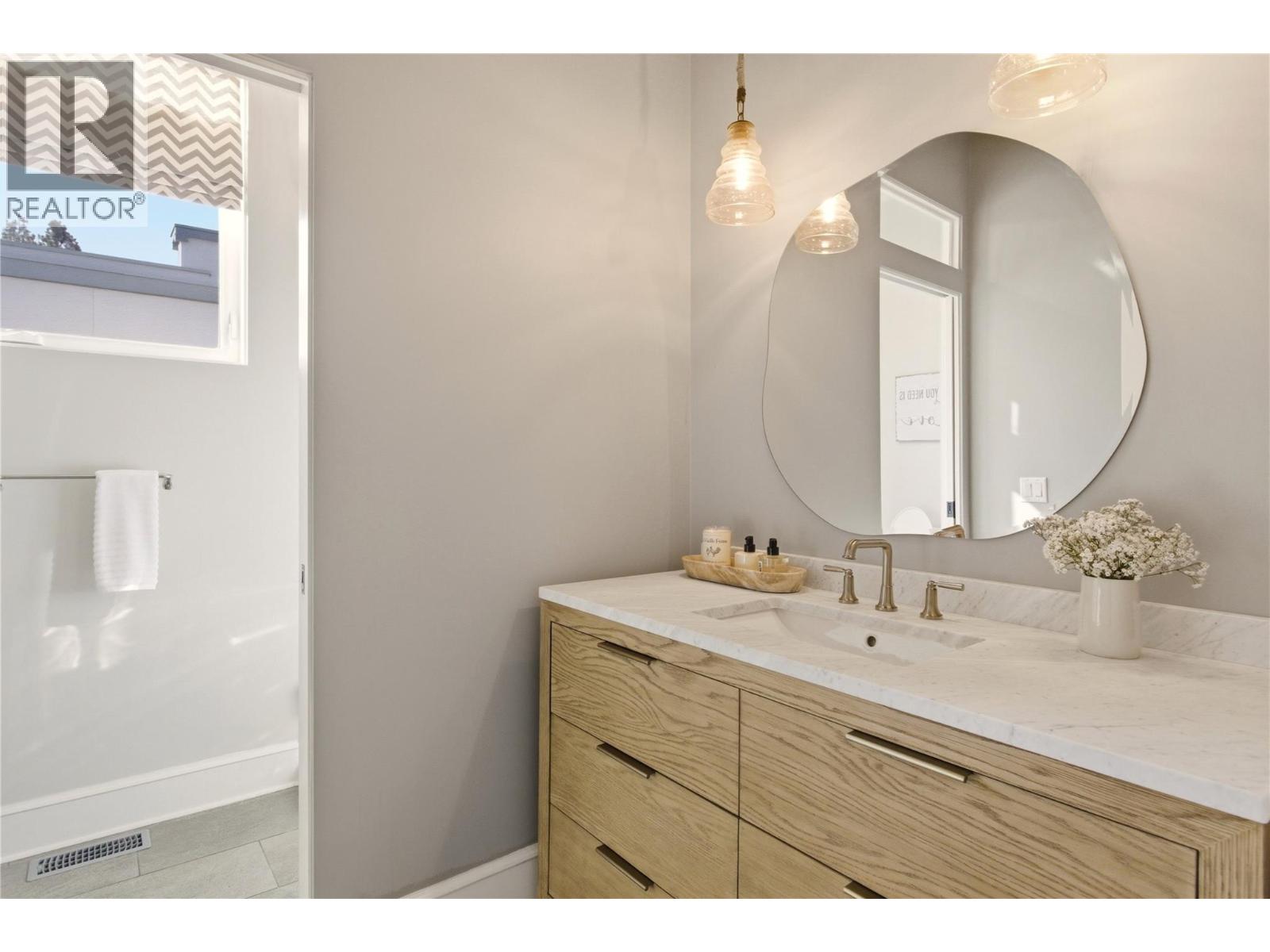 347 Braeloch Road N, Kelowna, British Columbia  V1W 4J2 - Photo 24 - 10379483