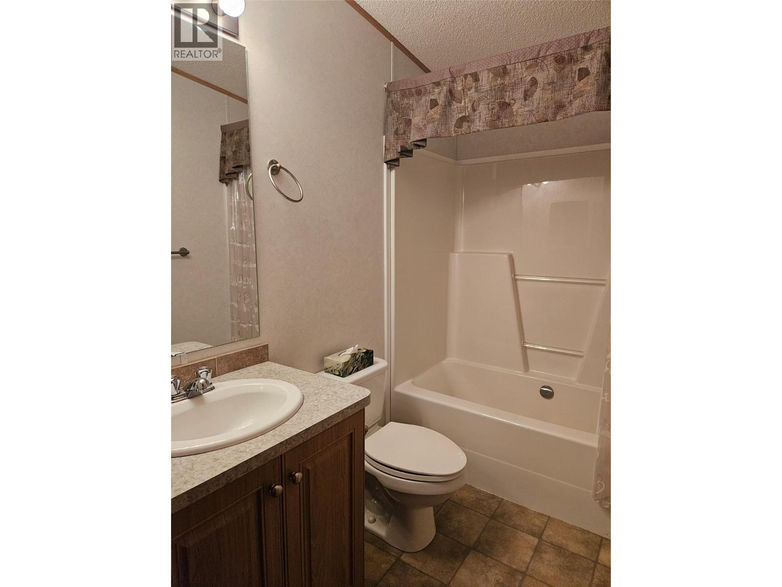 225 Granby Drive, Edgewood, British Columbia  V0G 1J0 - Photo 10 - 10379959