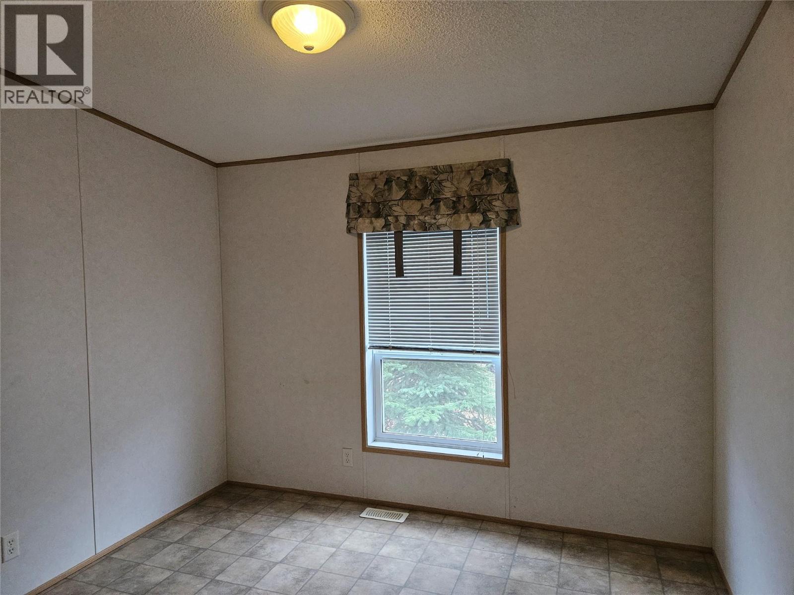 225 Granby Drive, Edgewood, British Columbia  V0G 1J0 - Photo 11 - 10379959