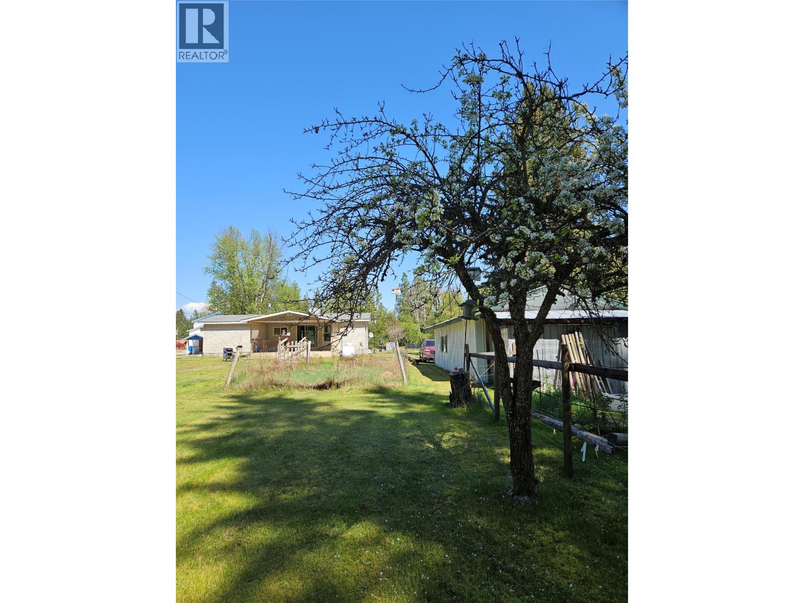 225 Granby Drive, Edgewood, British Columbia  V0G 1J0 - Photo 15 - 10379959