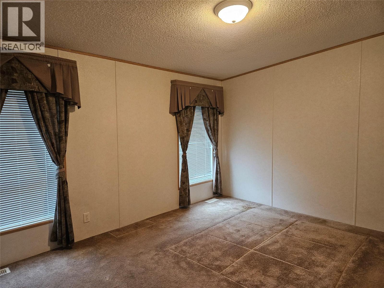 225 Granby Drive, Edgewood, British Columbia  V0G 1J0 - Photo 6 - 10379959