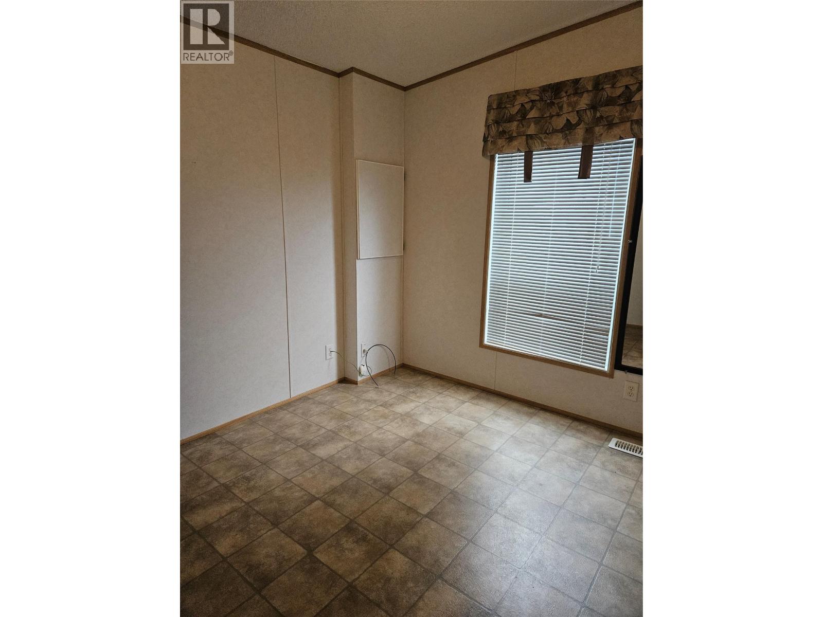 225 Granby Drive, Edgewood, British Columbia  V0G 1J0 - Photo 9 - 10379959
