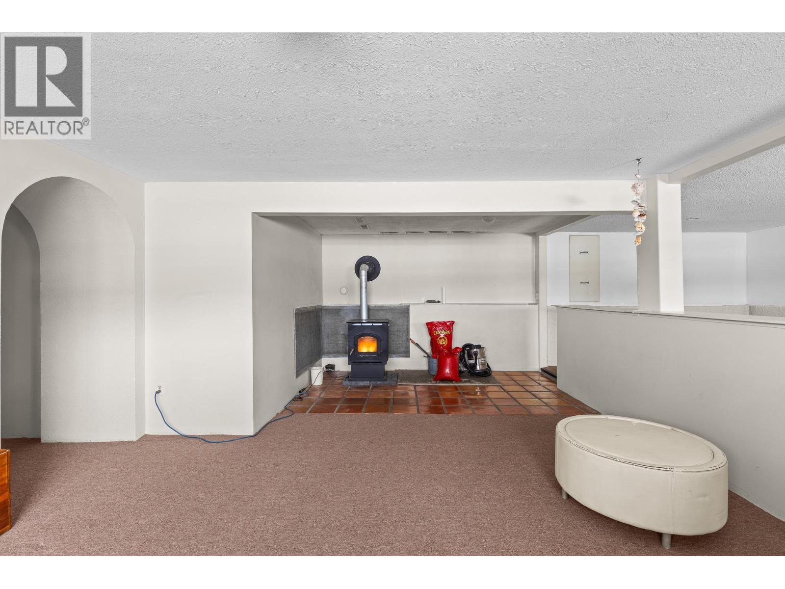 2001 Gallagher Road, Kelowna, British Columbia  V1P 1G8 - Photo 22 - 10379881