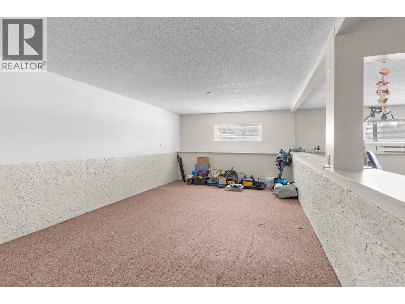 2001 Gallagher Road, Kelowna, British Columbia  V1P 1G8 - Photo 24 - 10379881