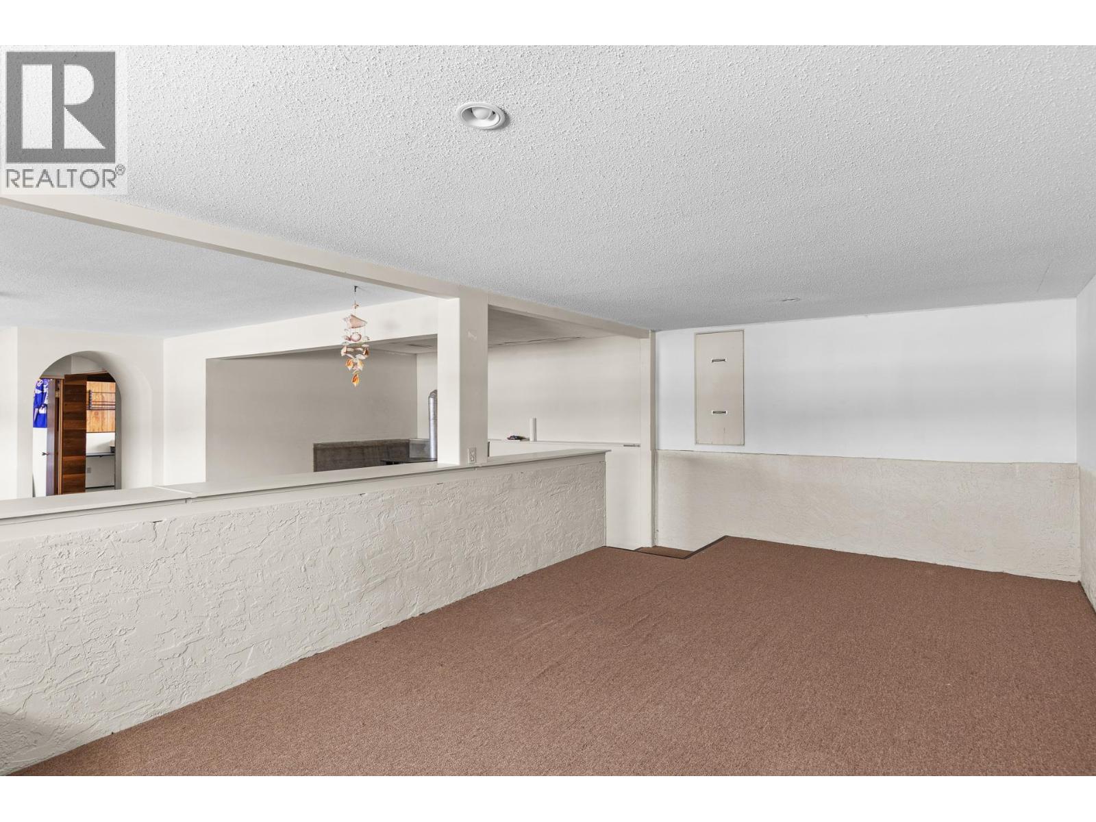 2001 Gallagher Road, Kelowna, British Columbia  V1P 1G8 - Photo 25 - 10379881