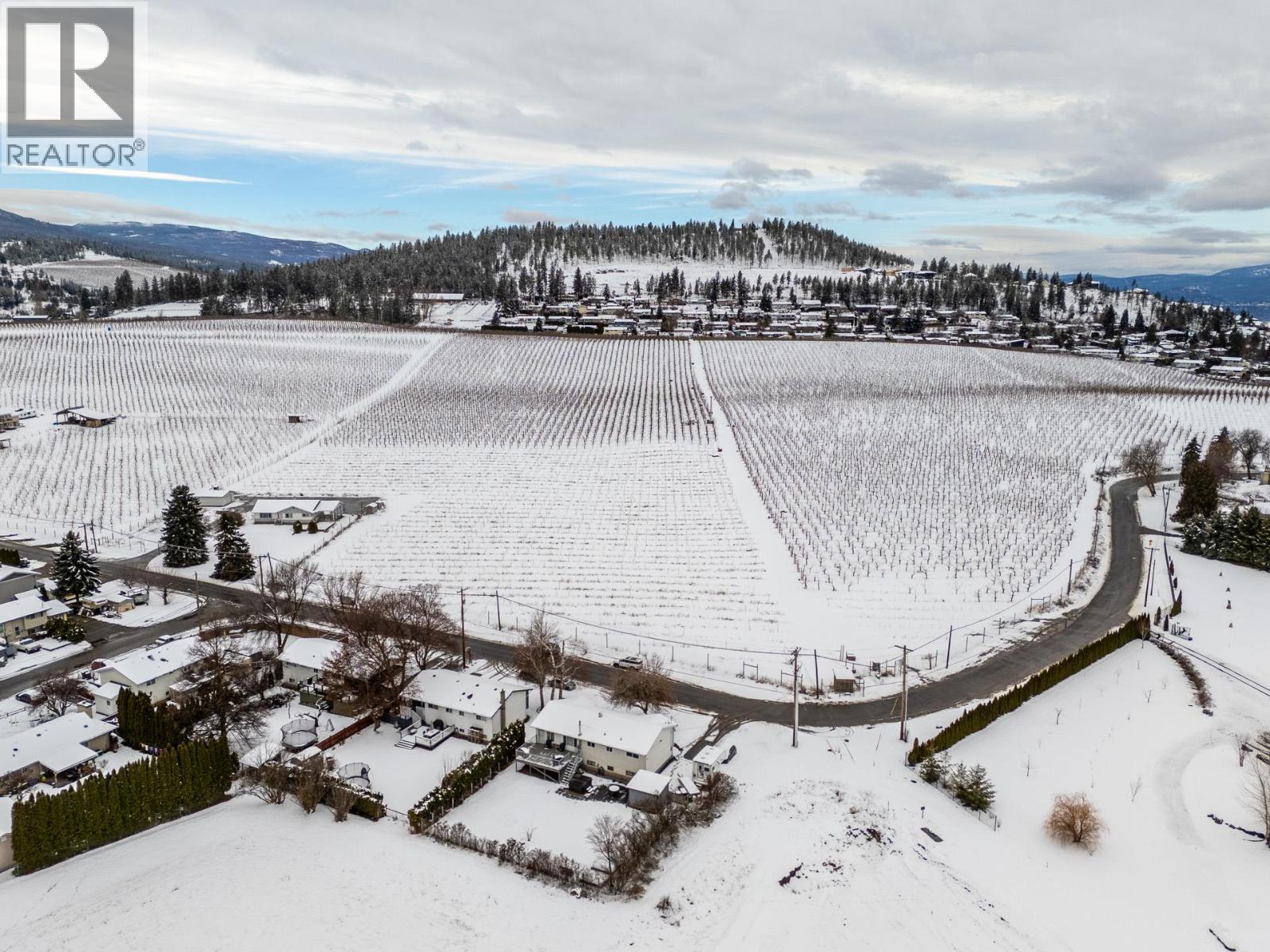 2001 Gallagher Road, Kelowna, British Columbia  V1P 1G8 - Photo 52 - 10379881