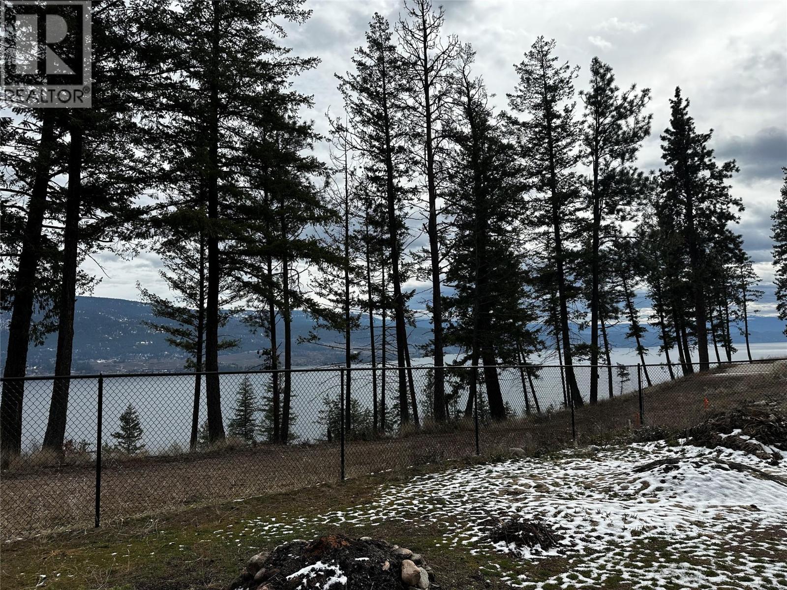7245 Dunwaters Road, Kelowna, British Columbia  V1Z 3W4 - Photo 7 - 10379980