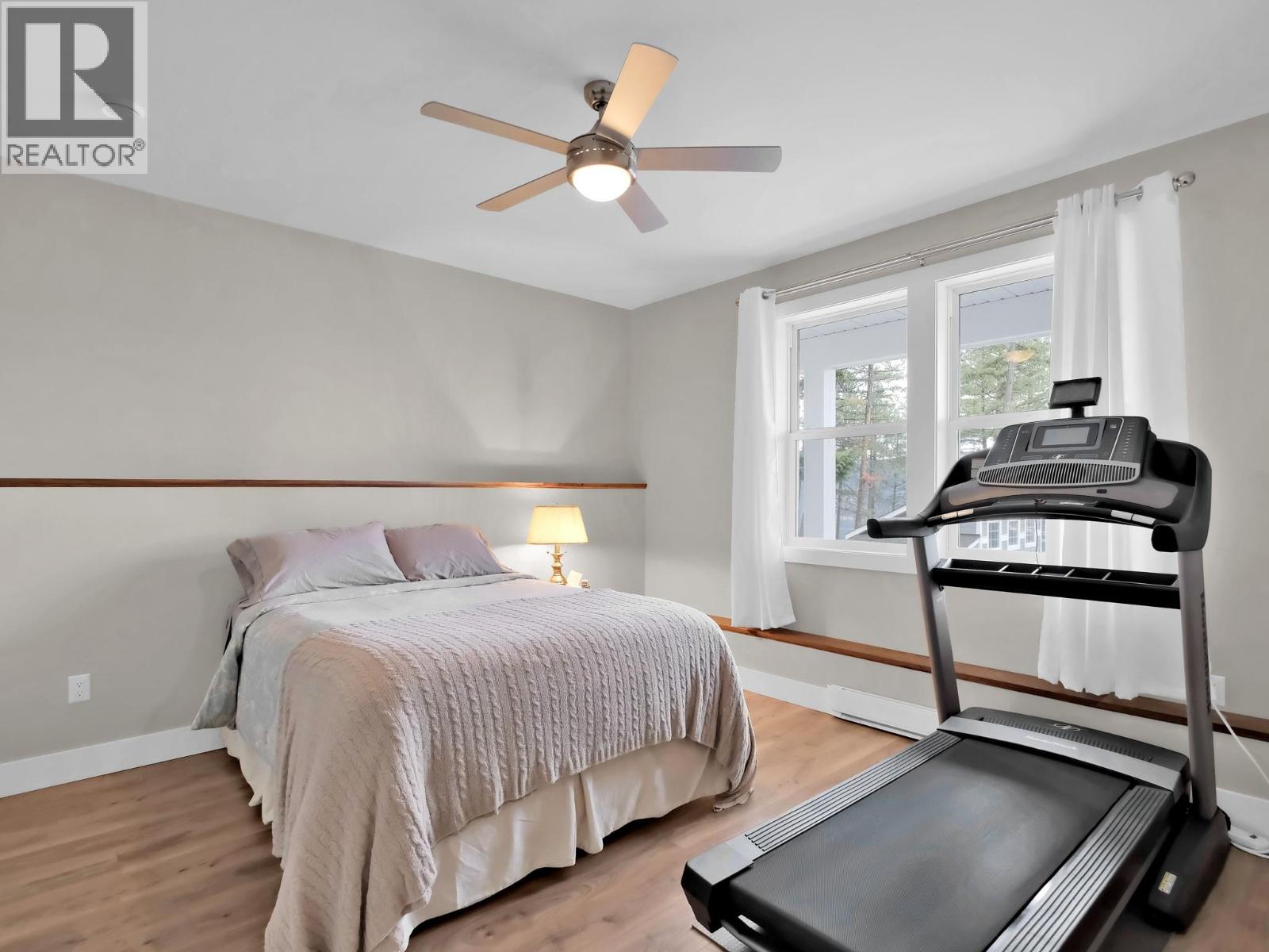 7255 Dunwaters Road, Kelowna, British Columbia  V1Z 3W4 - Photo 38 - 10379923