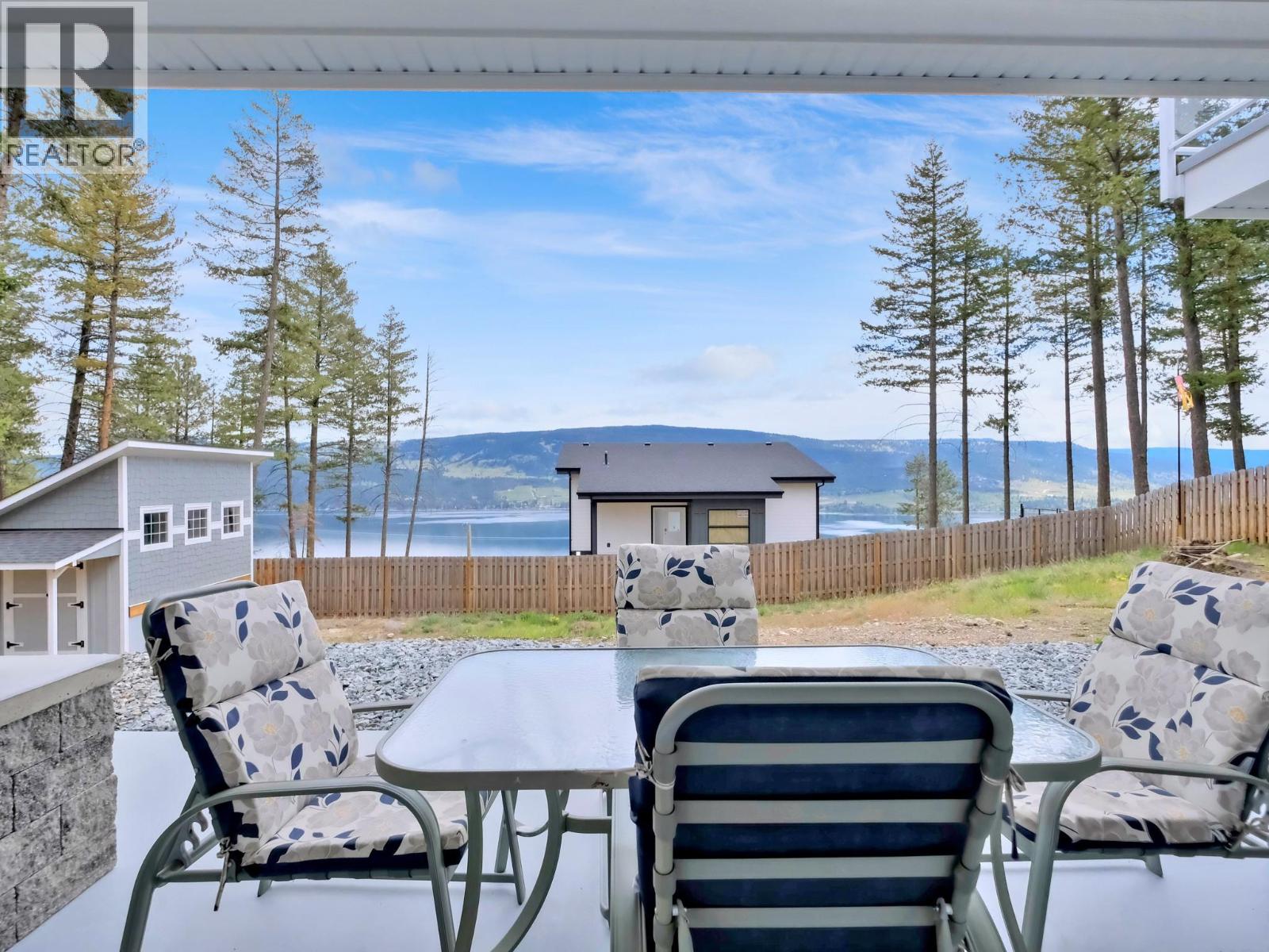 7255 Dunwaters Road, Kelowna, British Columbia  V1Z 3W4 - Photo 42 - 10379923
