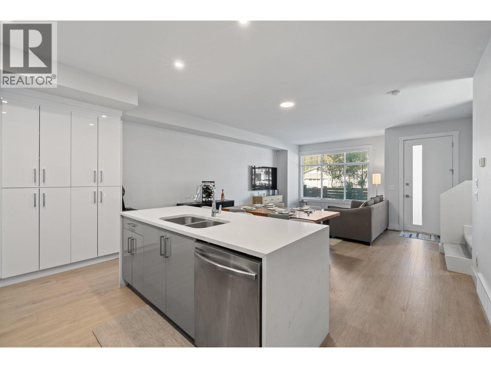 115 Wyndham Crescent Unit# 12, Kelowna, British Columbia  V1V 1Z2 - Photo 12 - 10380017