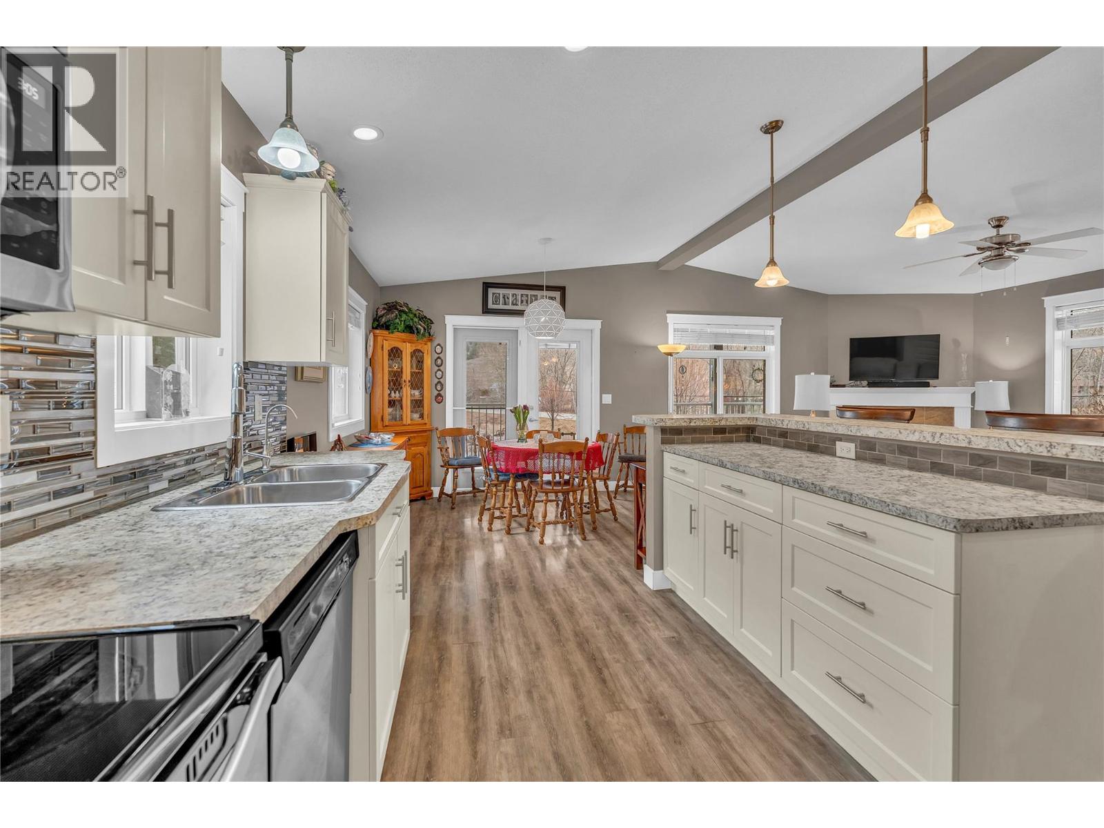 1340 3a Highway Unit# 1, Keremeos, British Columbia  V0X 1N4 - Photo 5 - 10379908