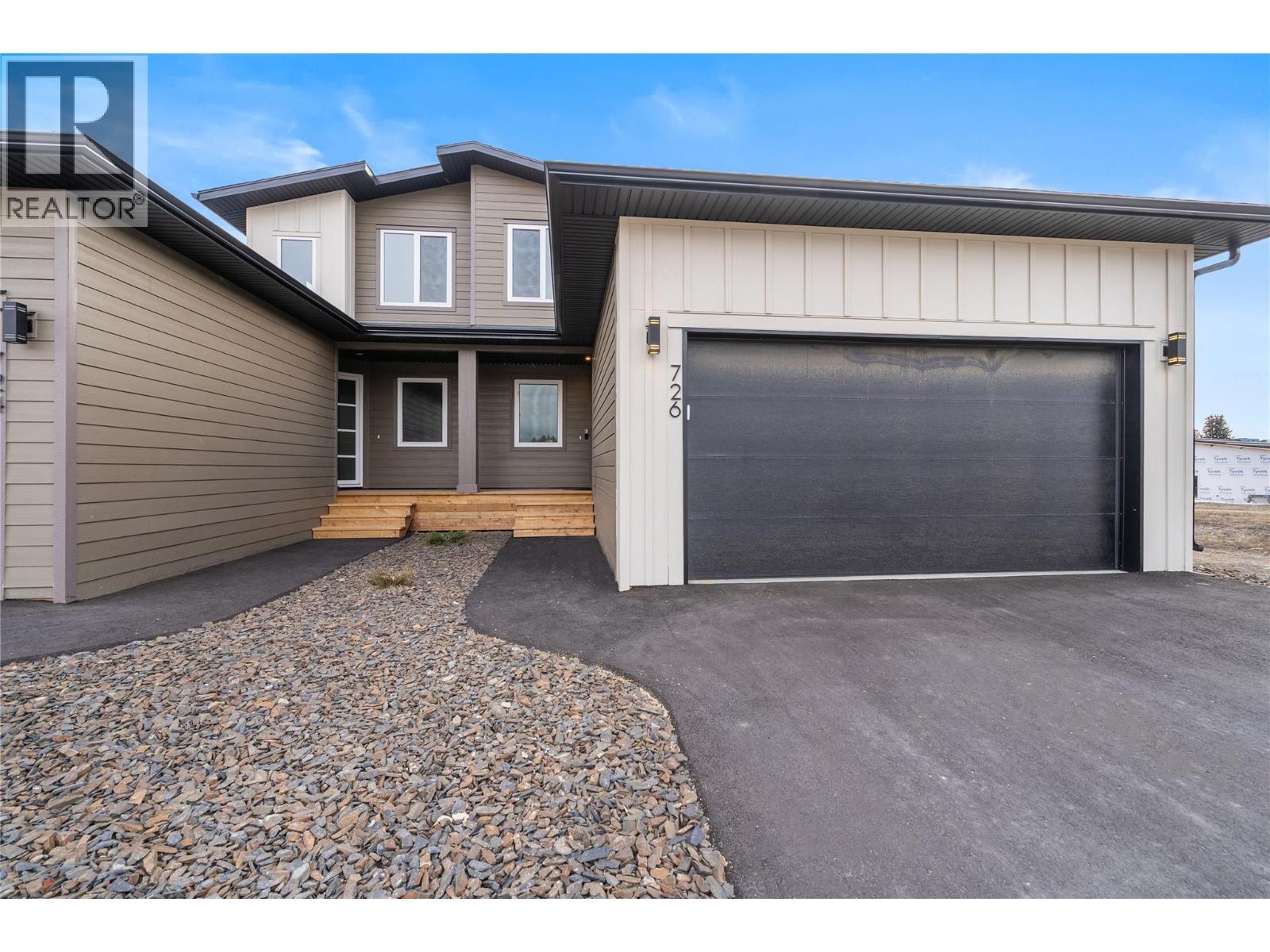 726 St Mary River Drive, Kimberley, British Columbia  V1A 3J4 - Photo 2 - 10377872