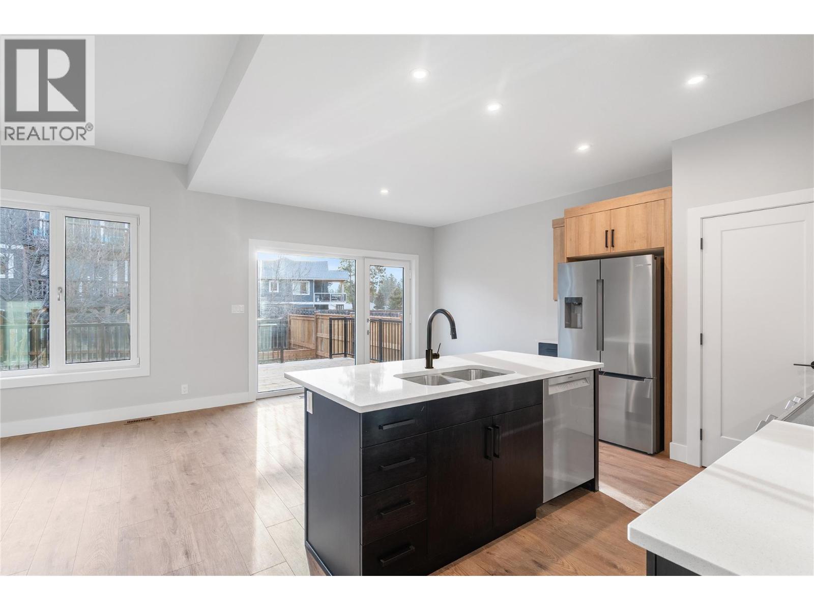 726 St Mary River Drive, Kimberley, British Columbia  V1A 3J4 - Photo 5 - 10377872