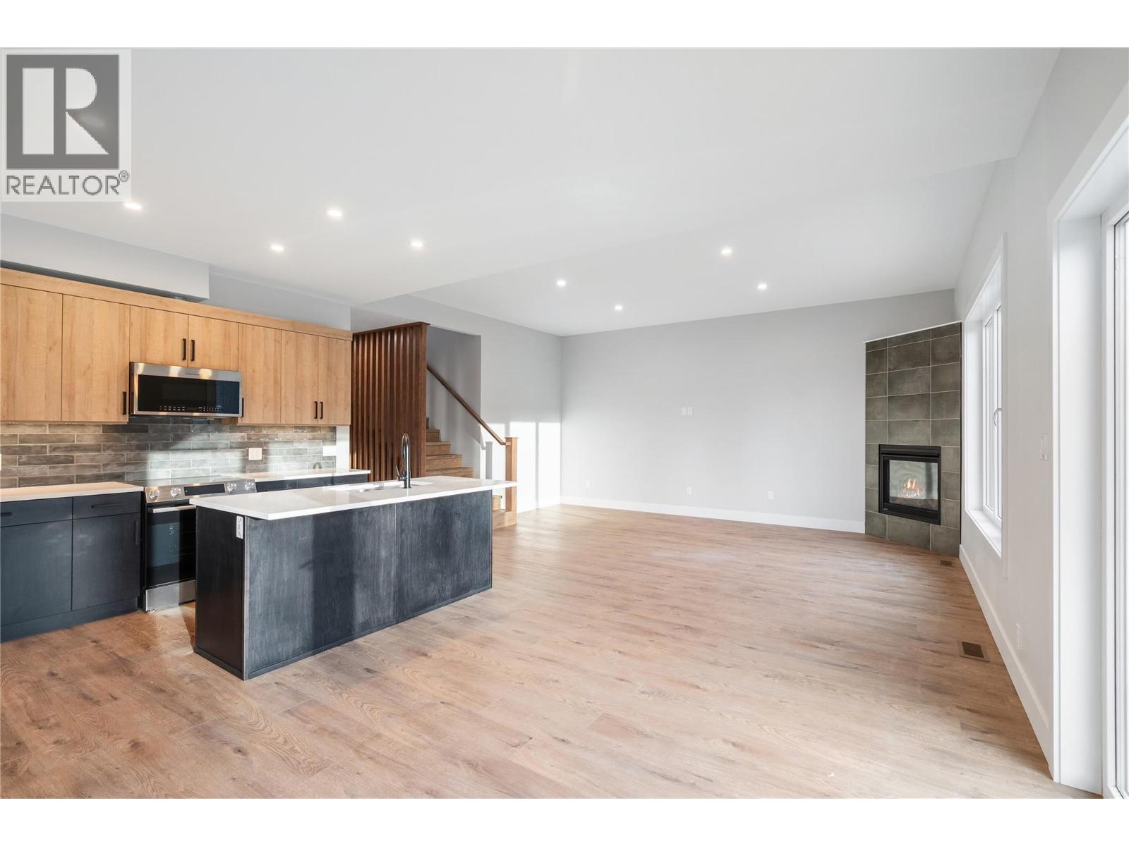 726 St Mary River Drive, Kimberley, British Columbia  V1A 3J4 - Photo 6 - 10377872
