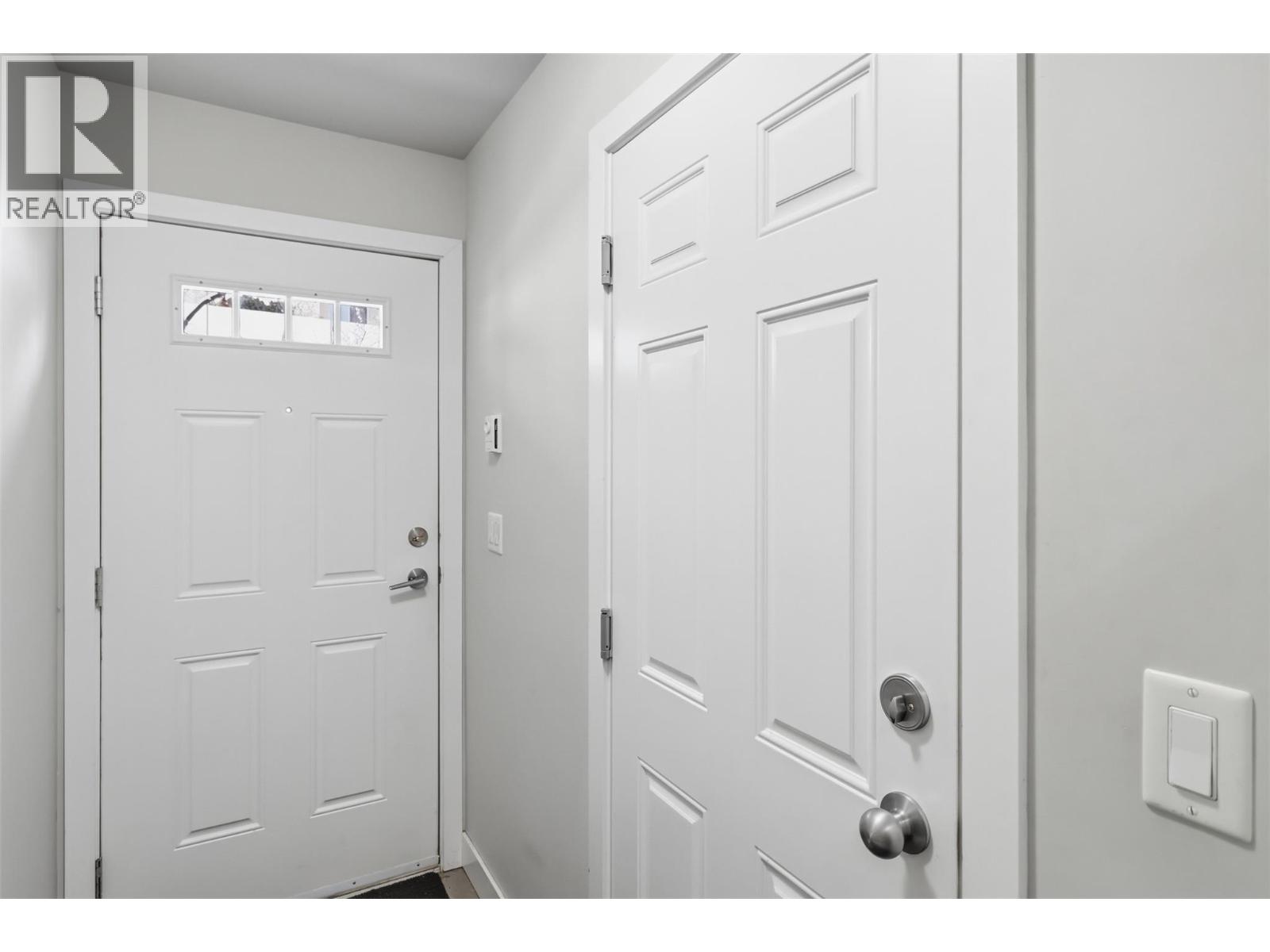 1110 Hugh Allan Drive Unit# 5, Kamloops, British Columbia  V1S 0B5 - Photo 3 - 10379892