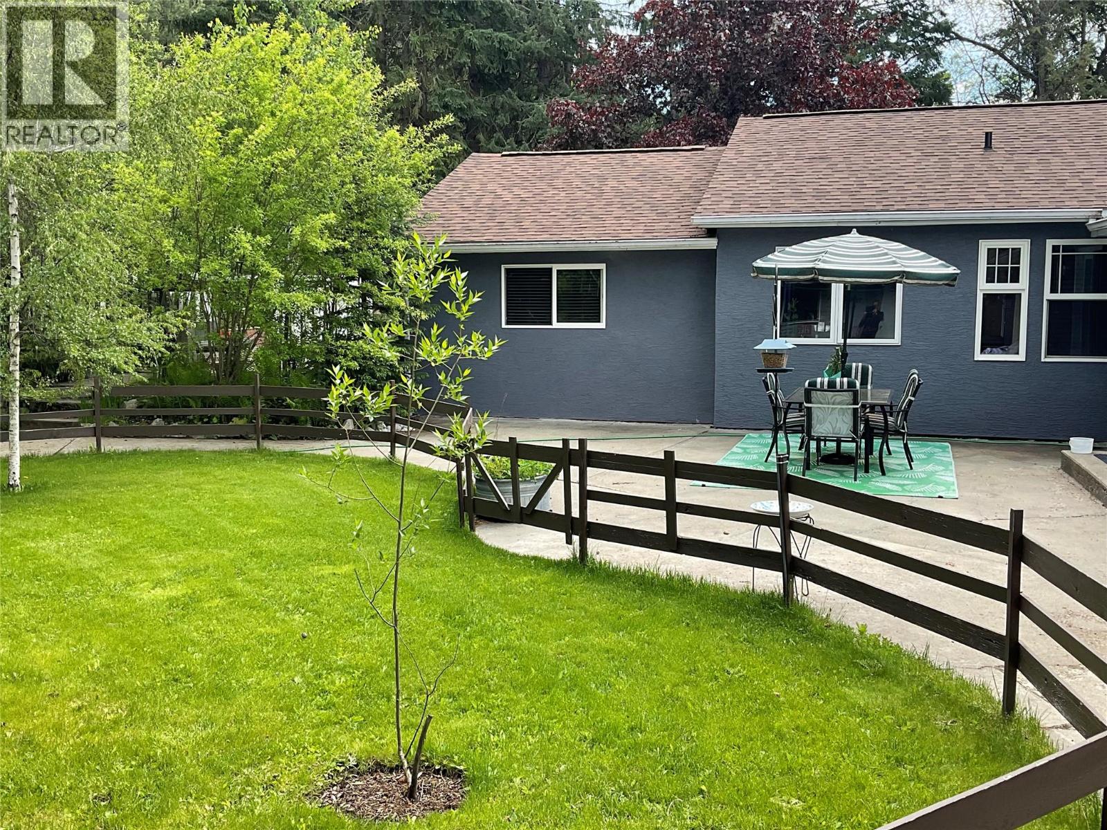 356 Marguerite Avenue, Greenwood, British Columbia  V0H 1J0 - Photo 3 - 10380046
