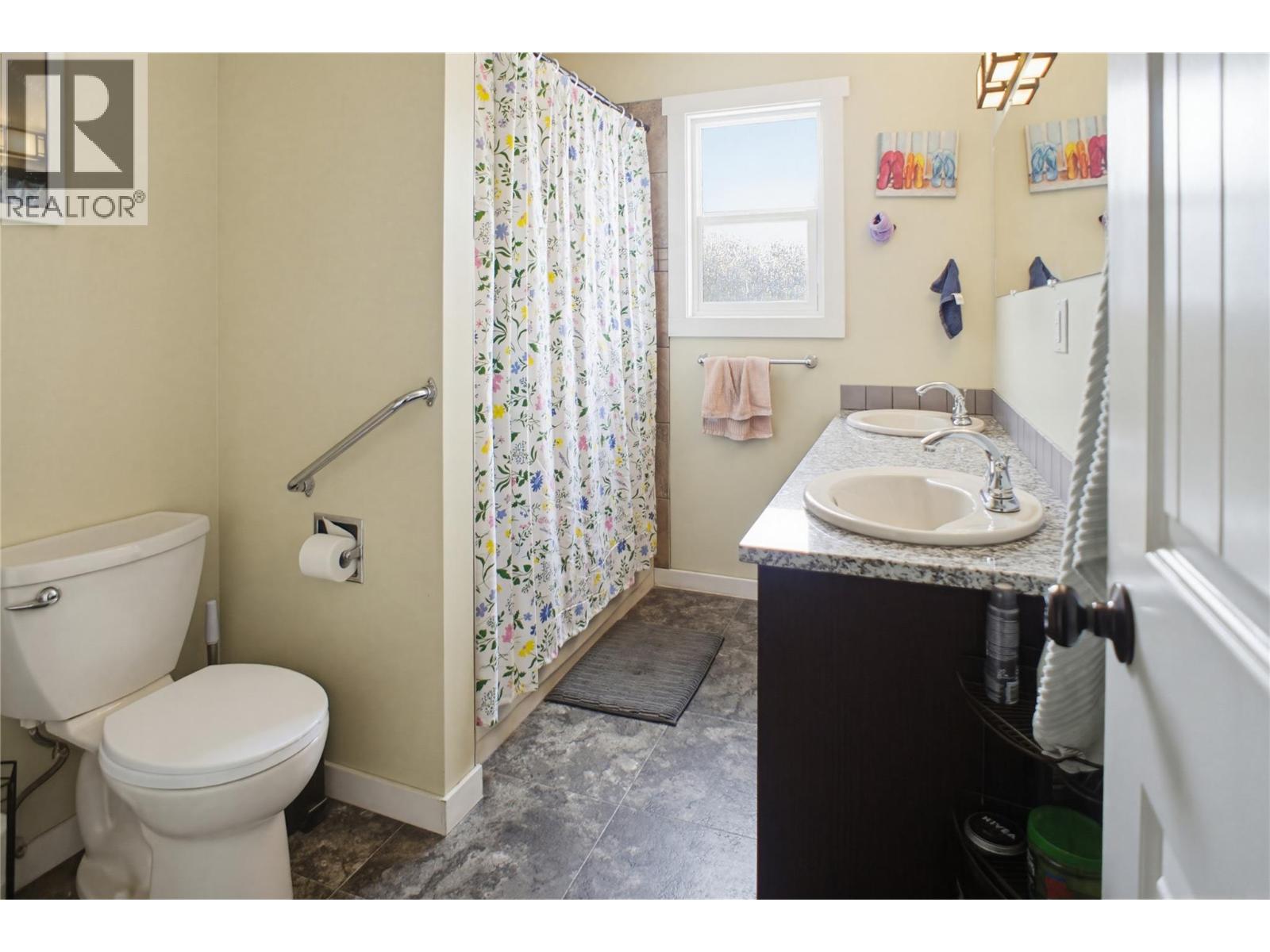 2353 Tranquille Road, Kamloops, British Columbia  V2B 3N6 - Photo 12 - 10379958