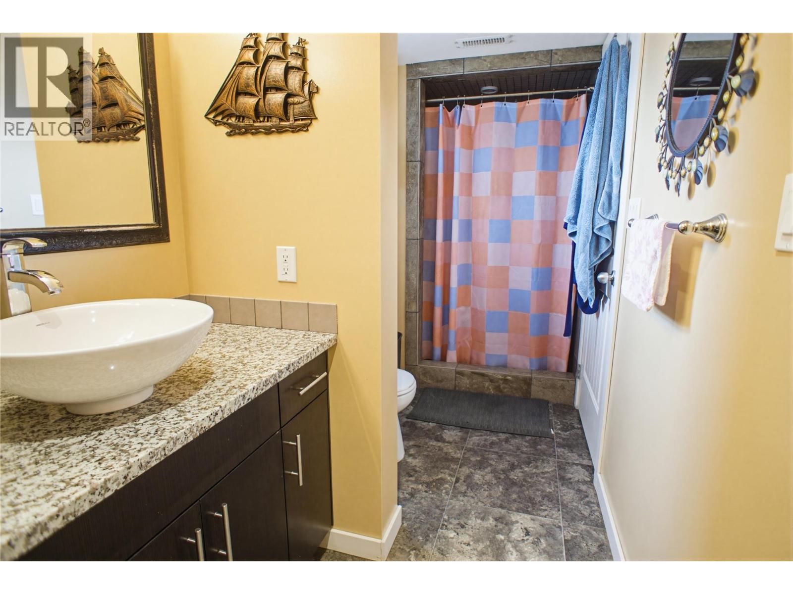 2353 Tranquille Road, Kamloops, British Columbia  V2B 3N6 - Photo 9 - 10379958