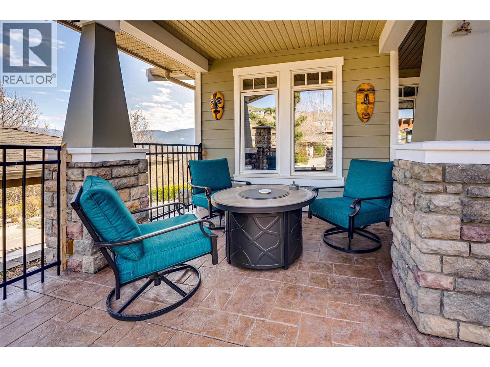 3721 Razorback Court, Vernon, British Columbia  V1T 9W4 - Photo 10 - 10379909
