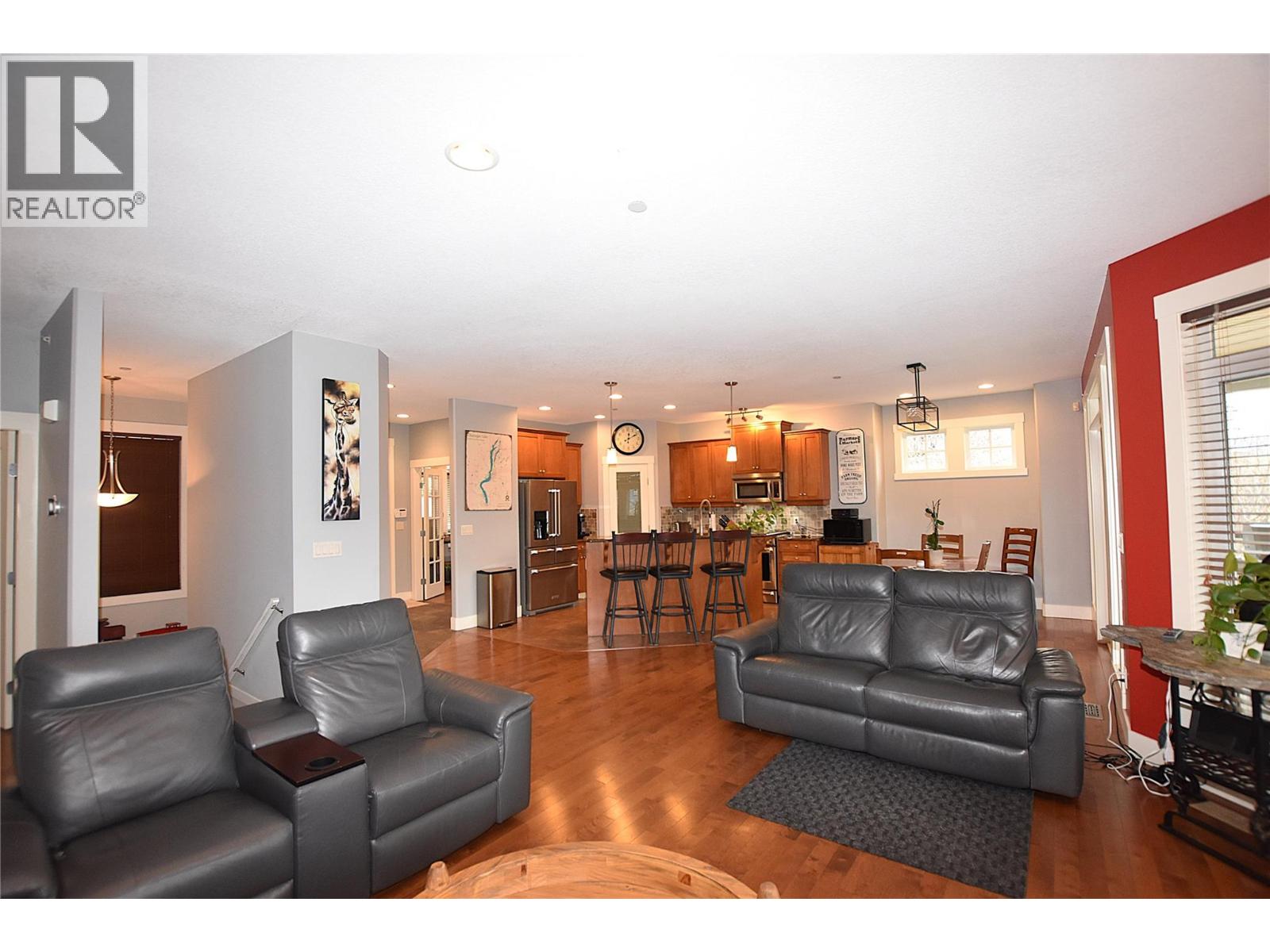 3721 Razorback Court, Vernon, British Columbia  V1T 9W4 - Photo 15 - 10379909