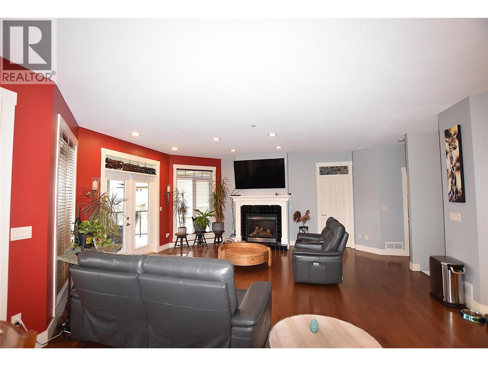 3721 Razorback Court, Vernon, British Columbia  V1T 9W4 - Photo 17 - 10379909