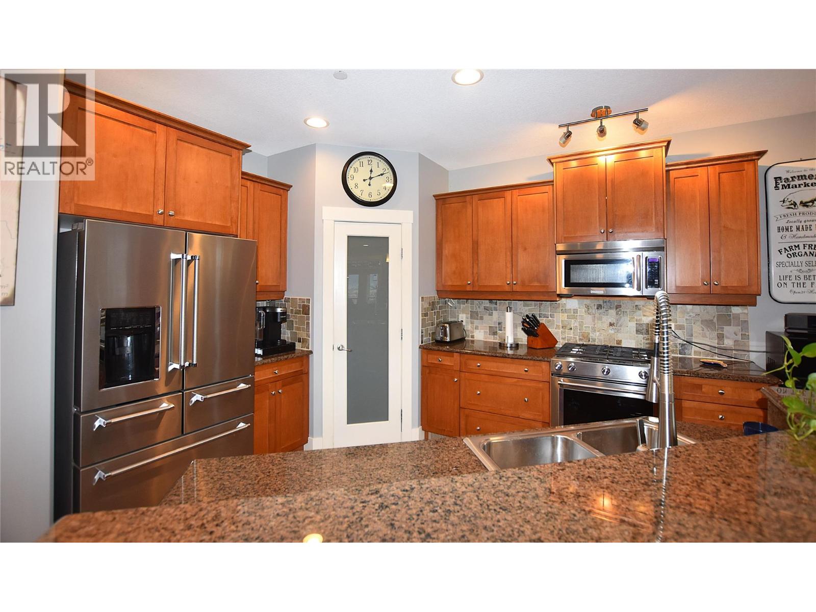 3721 Razorback Court, Vernon, British Columbia  V1T 9W4 - Photo 21 - 10379909