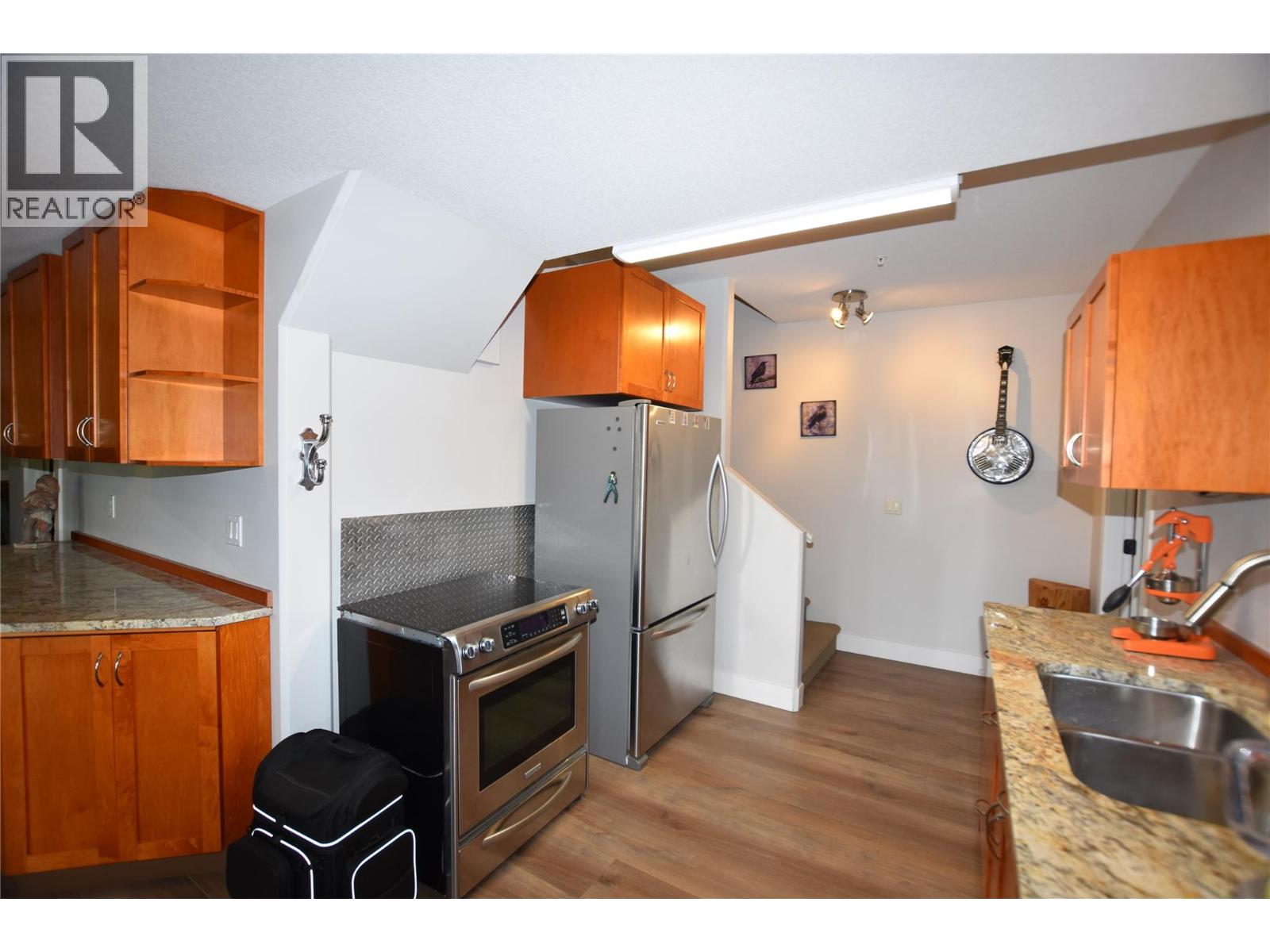 3721 Razorback Court, Vernon, British Columbia  V1T 9W4 - Photo 43 - 10379909