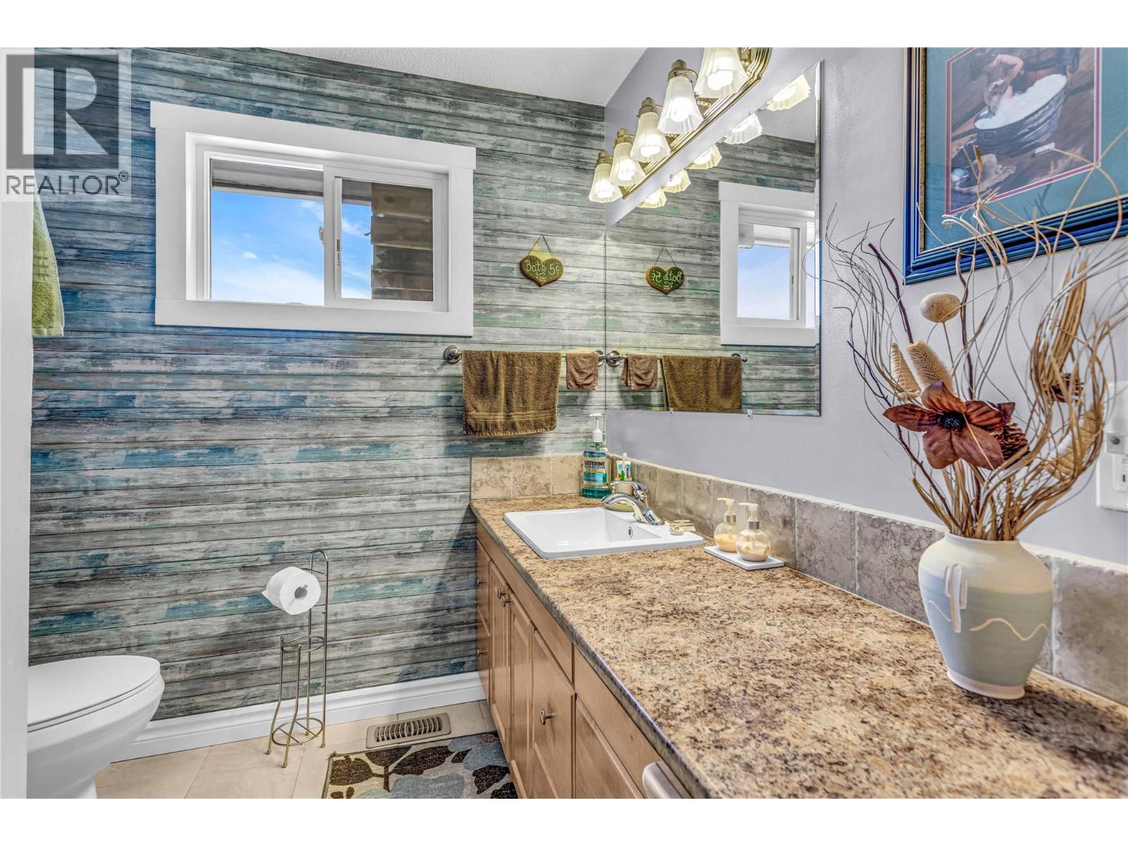 2460 Sexsmith Road, Kelowna, British Columbia  V1V 2E9 - Photo 15 - 10379875