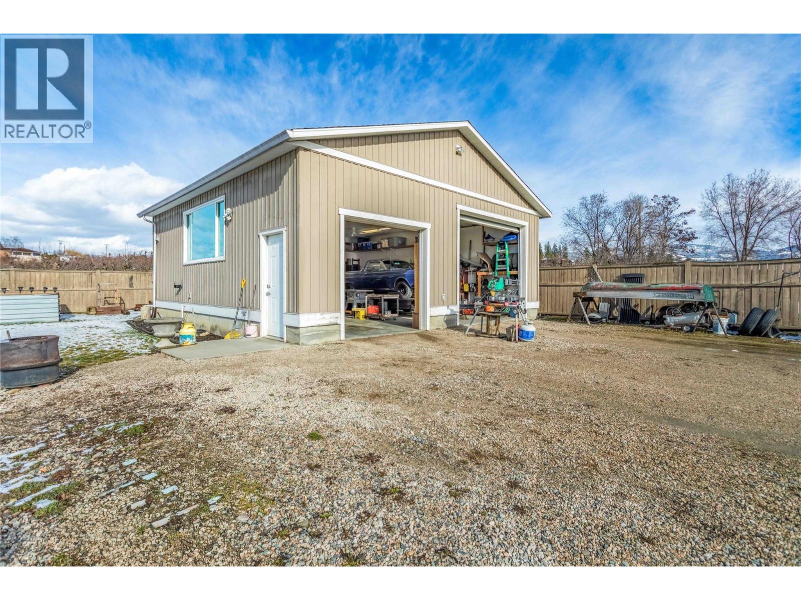2460 Sexsmith Road, Kelowna, British Columbia  V1V 2E9 - Photo 37 - 10379875