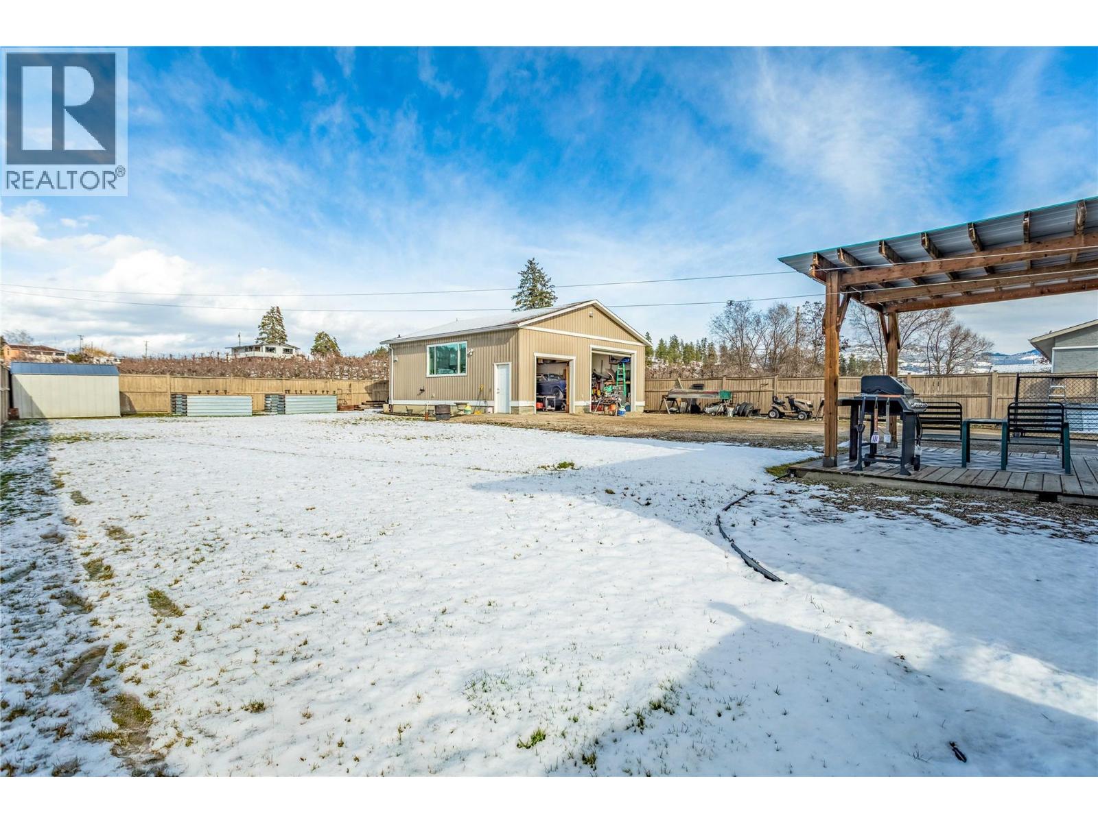 2460 Sexsmith Road, Kelowna, British Columbia  V1V 2E9 - Photo 38 - 10379875
