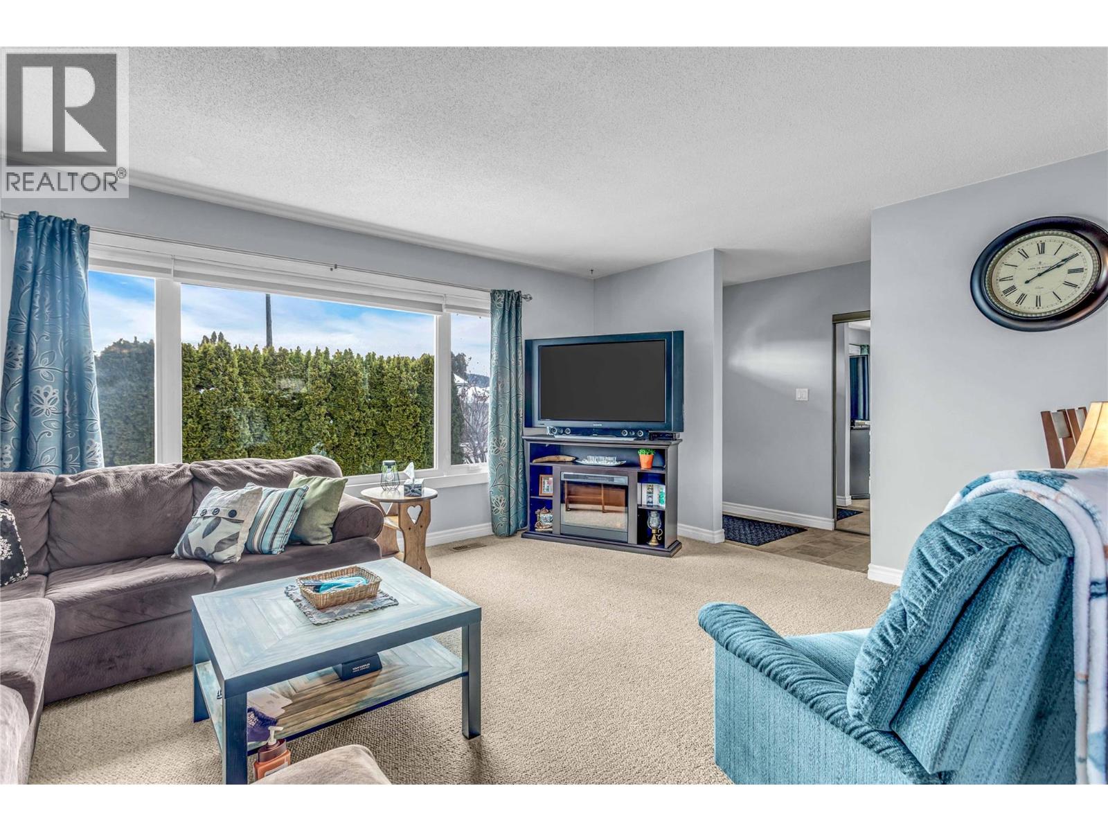 2460 Sexsmith Road, Kelowna, British Columbia  V1V 2E9 - Photo 9 - 10379875