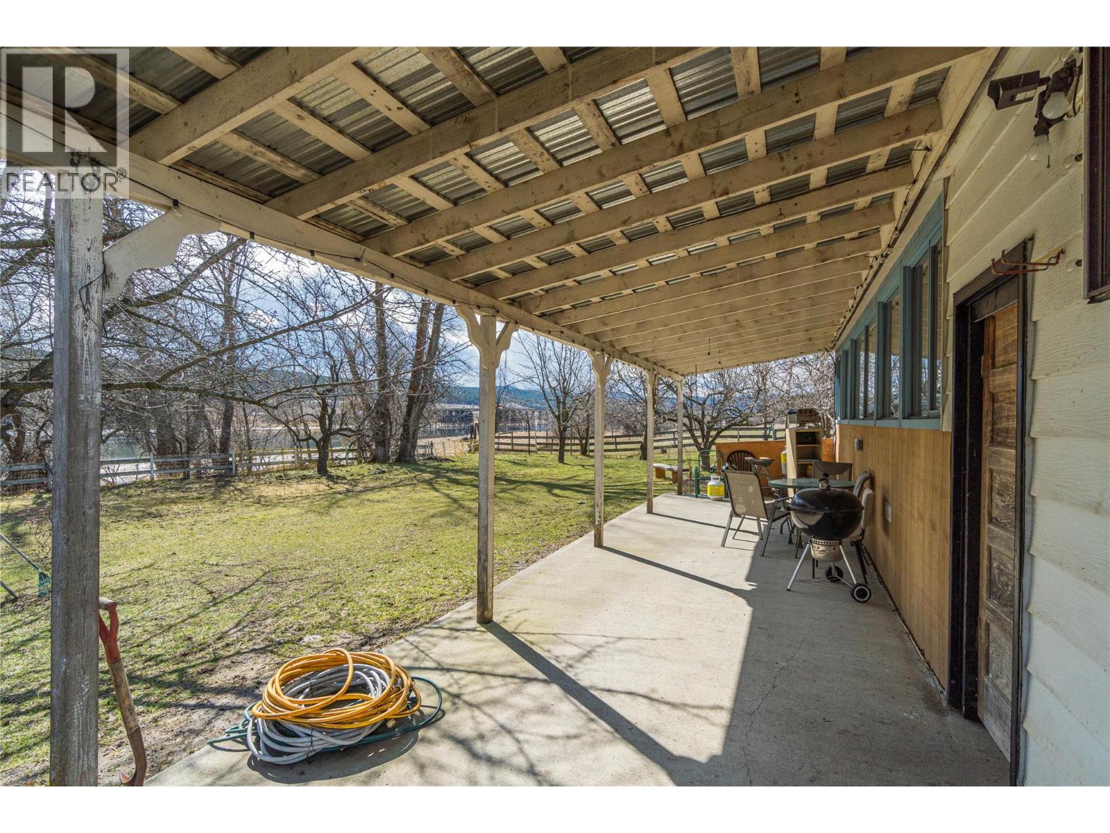 5024 Pinantan Road, Pritchard, British Columbia  V0E 2P0 - Photo 41 - 10379310