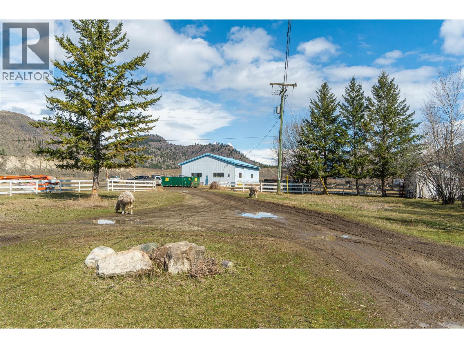 5024 Pinantan Road, Pritchard, British Columbia  V0E 2P0 - Photo 42 - 10379310