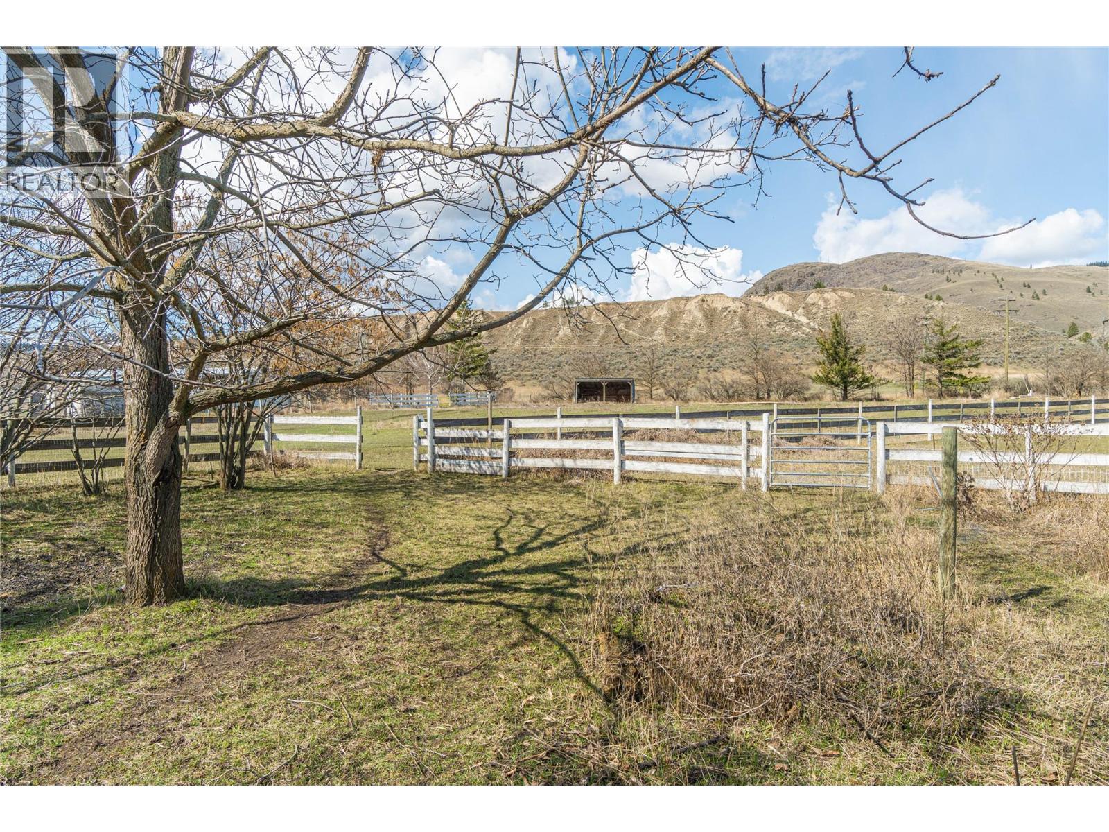 5024 Pinantan Road, Pritchard, British Columbia  V0E 2P0 - Photo 47 - 10379310