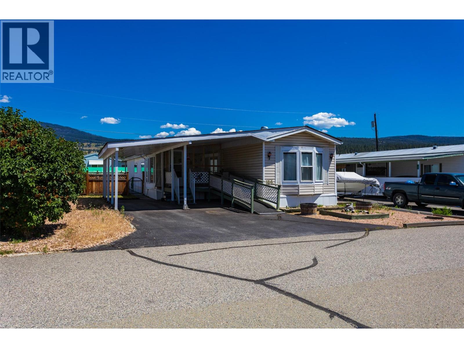 720 Commonwealth Road Unit# 136, Kelowna, British Columbia  V4V 1R8 - Photo 2 - 10378753