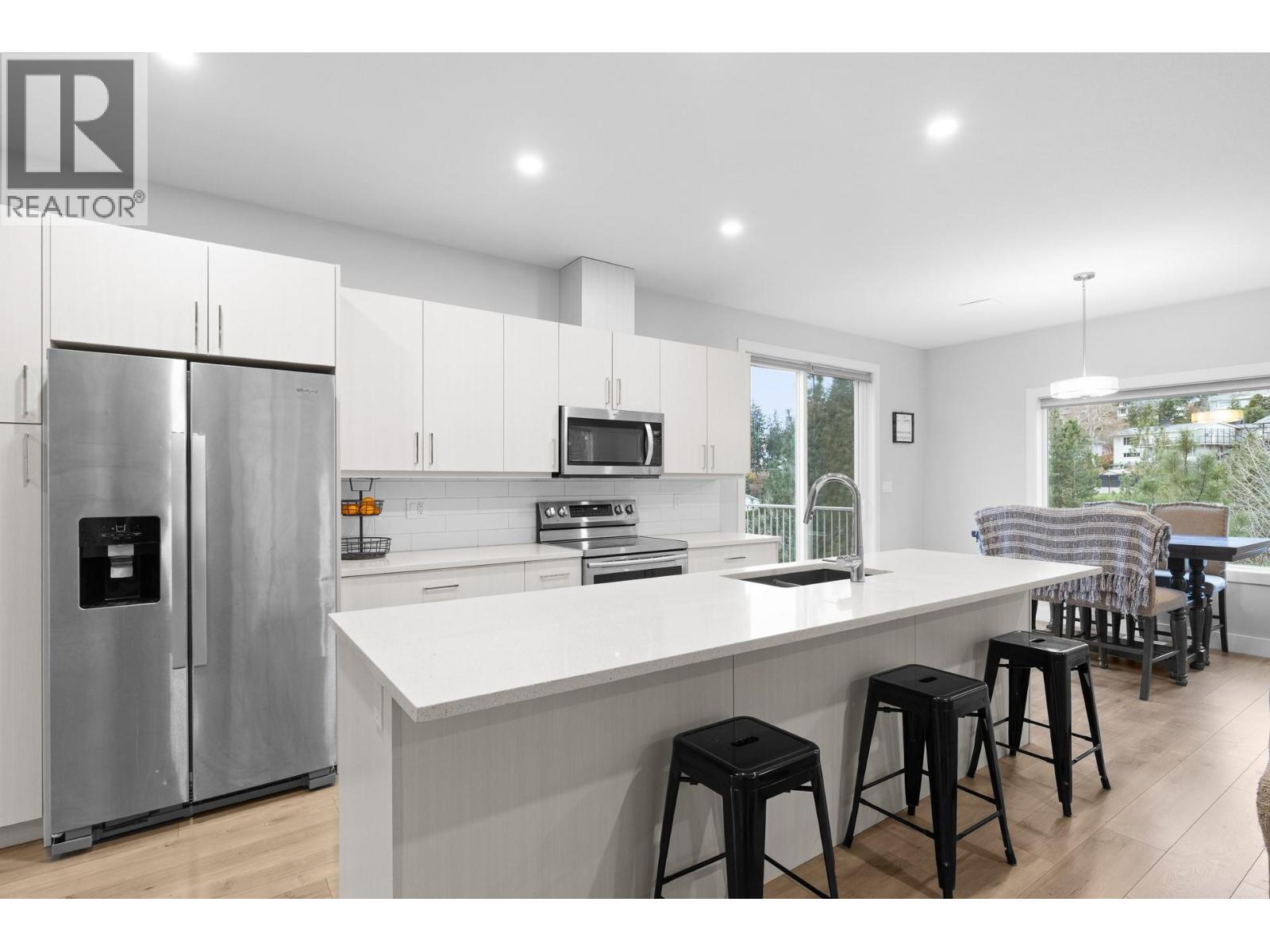 3735 Inverness Road, West Kelowna, British Columbia  V4T 3N2 - Photo 3 - 10378362