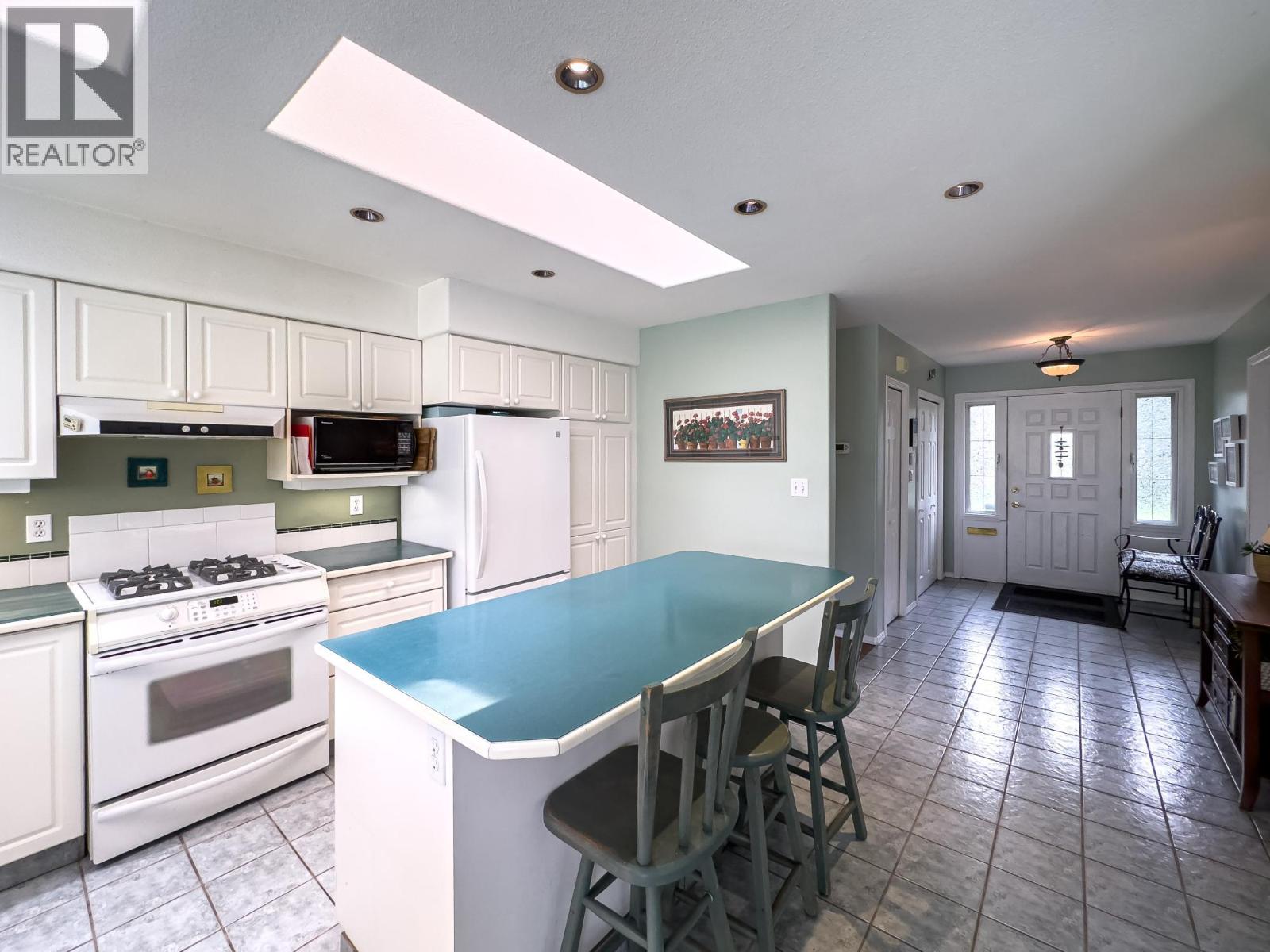 1590 Lorne Street E, Kamloops, British Columbia  V2C 1X6 - Photo 14 - 10379818