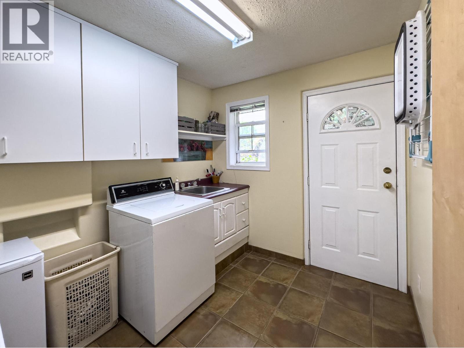 1590 Lorne Street E, Kamloops, British Columbia  V2C 1X6 - Photo 26 - 10379818